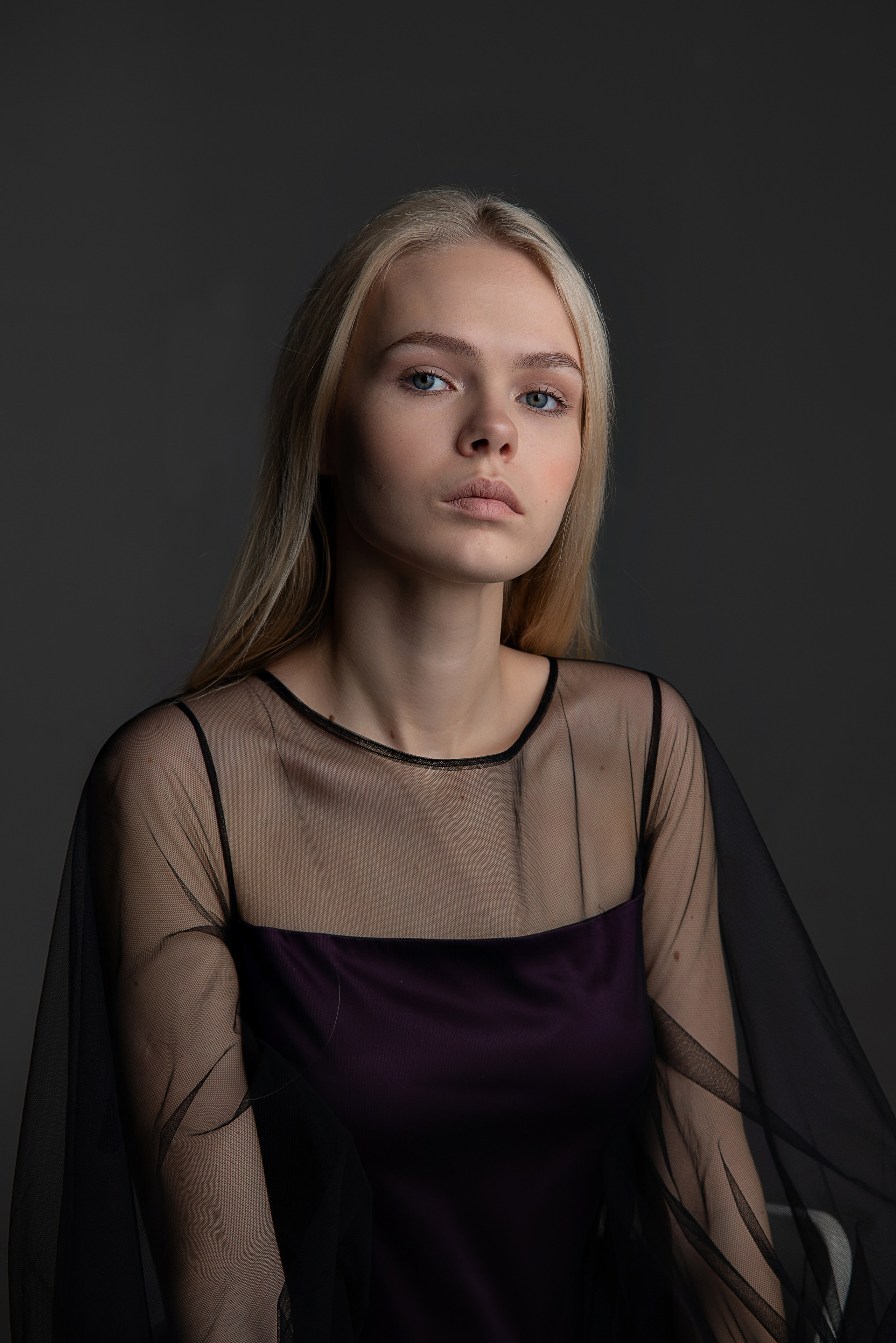 Студийная фотосъемка. Организация и проведение фотосъемок в Санкт-Петербурге. Фотограф Смирягин Илья