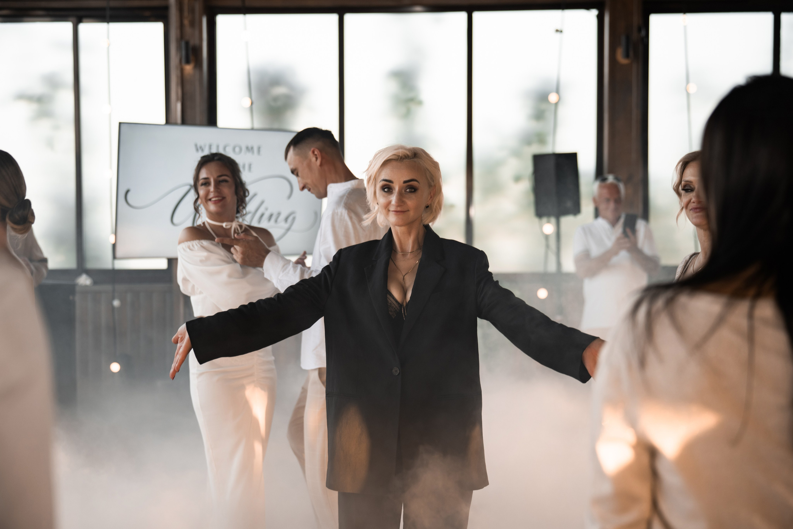 2024. Богдан и Ирина. Свадебный и семейный фотограф в Москве и Европе Евгения Амелина