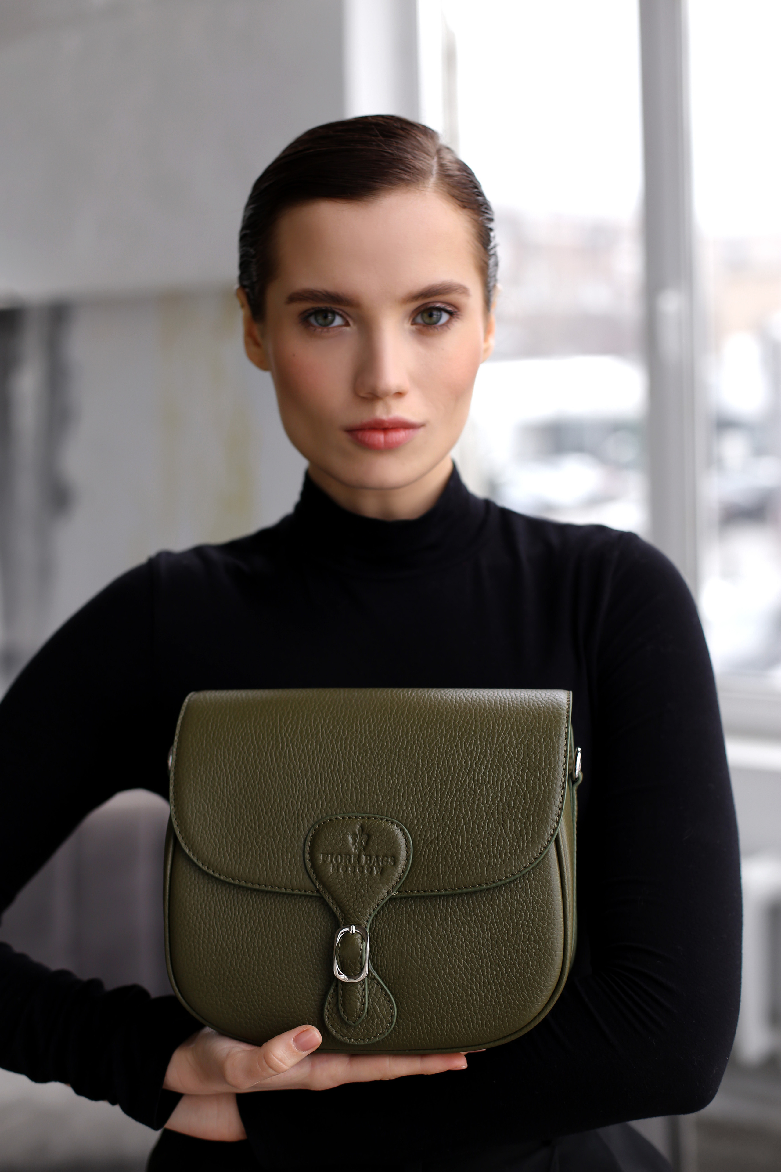 FIORE BAGS '23. Rischele