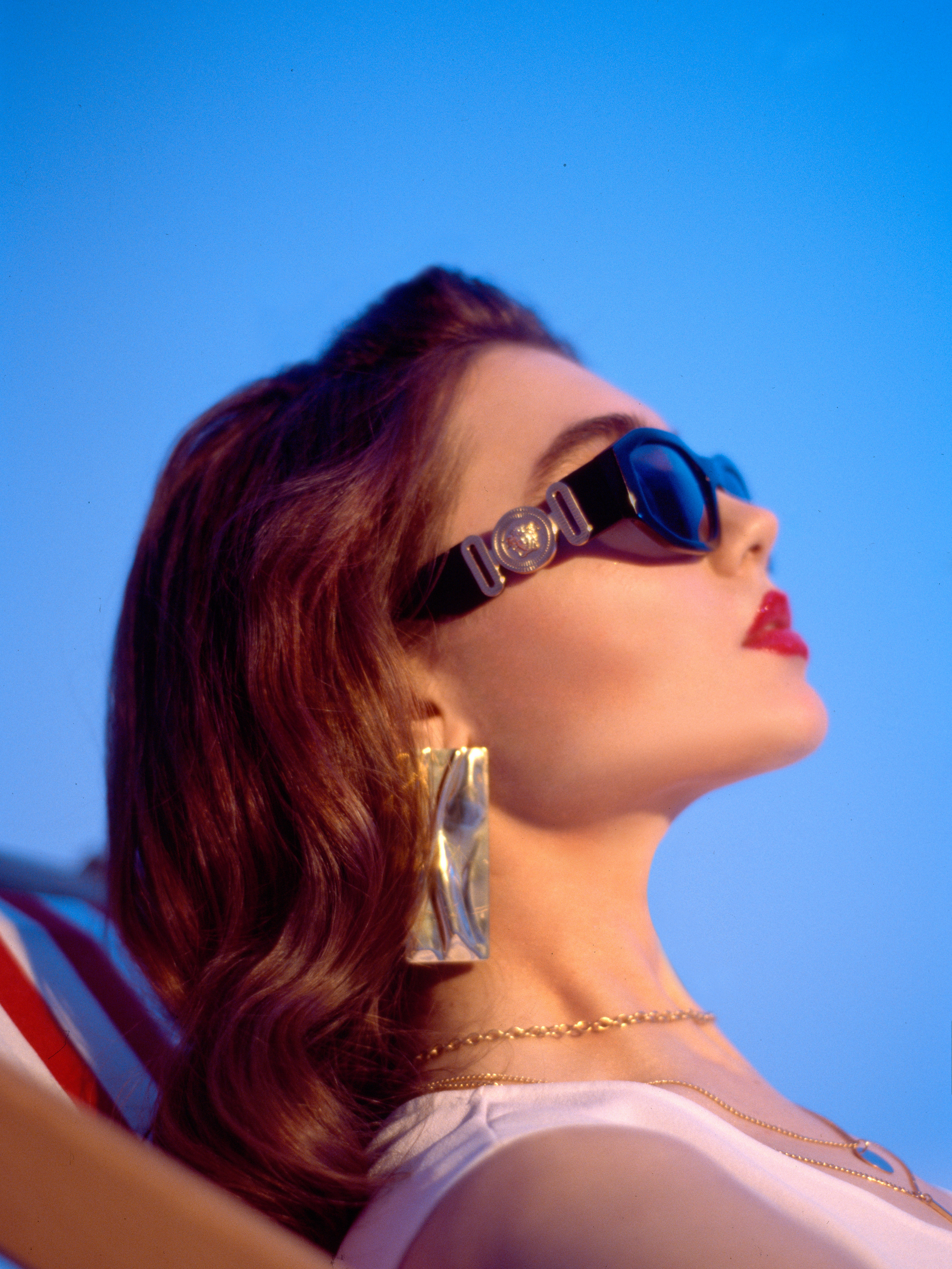 Sunglasses & Sea. Rischele