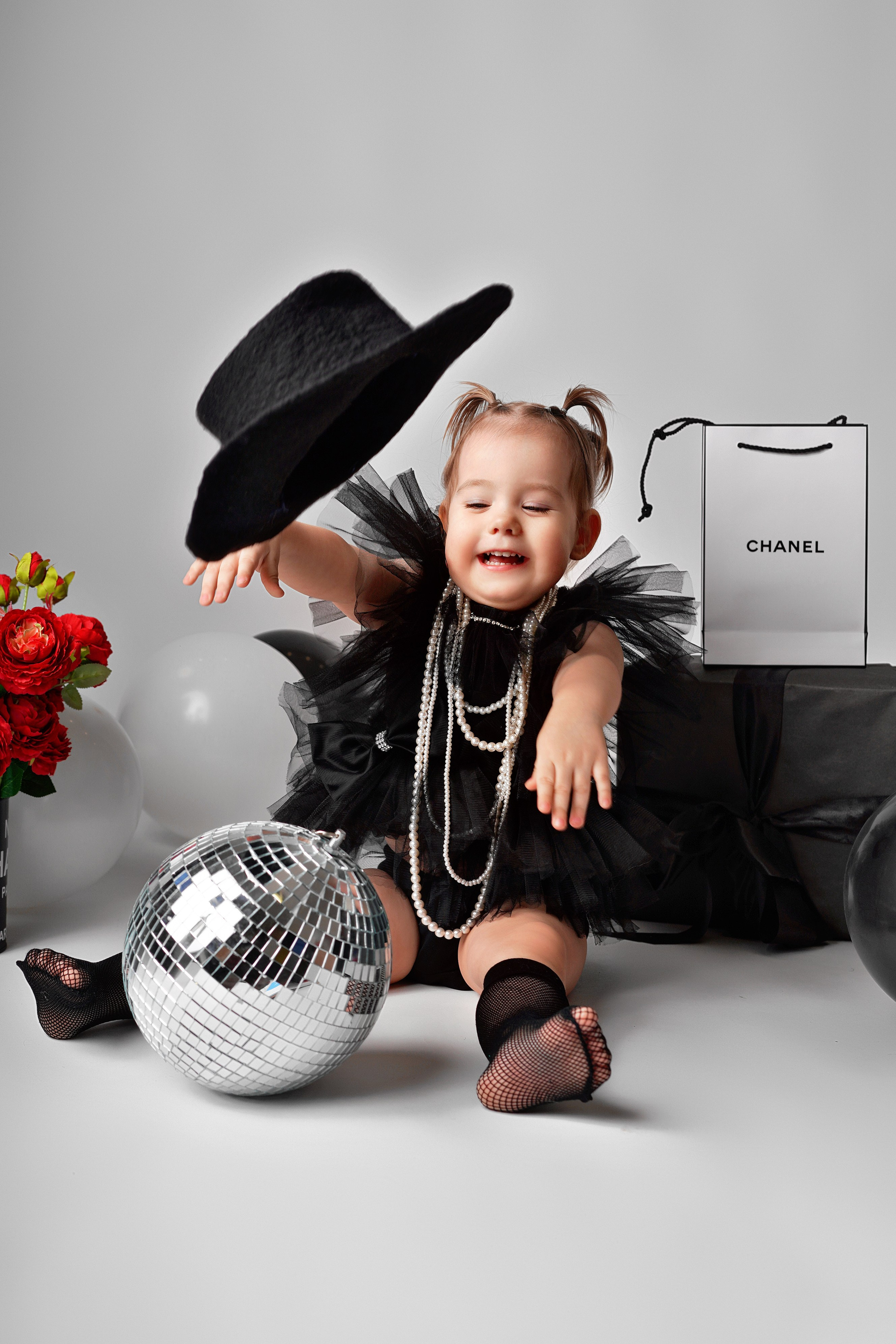 ФОТОСЕССИЯ для маленькой модницы в стиле CHANEL. Фотограф новорожденных беременных в Тюмени Ткачук Татьяна