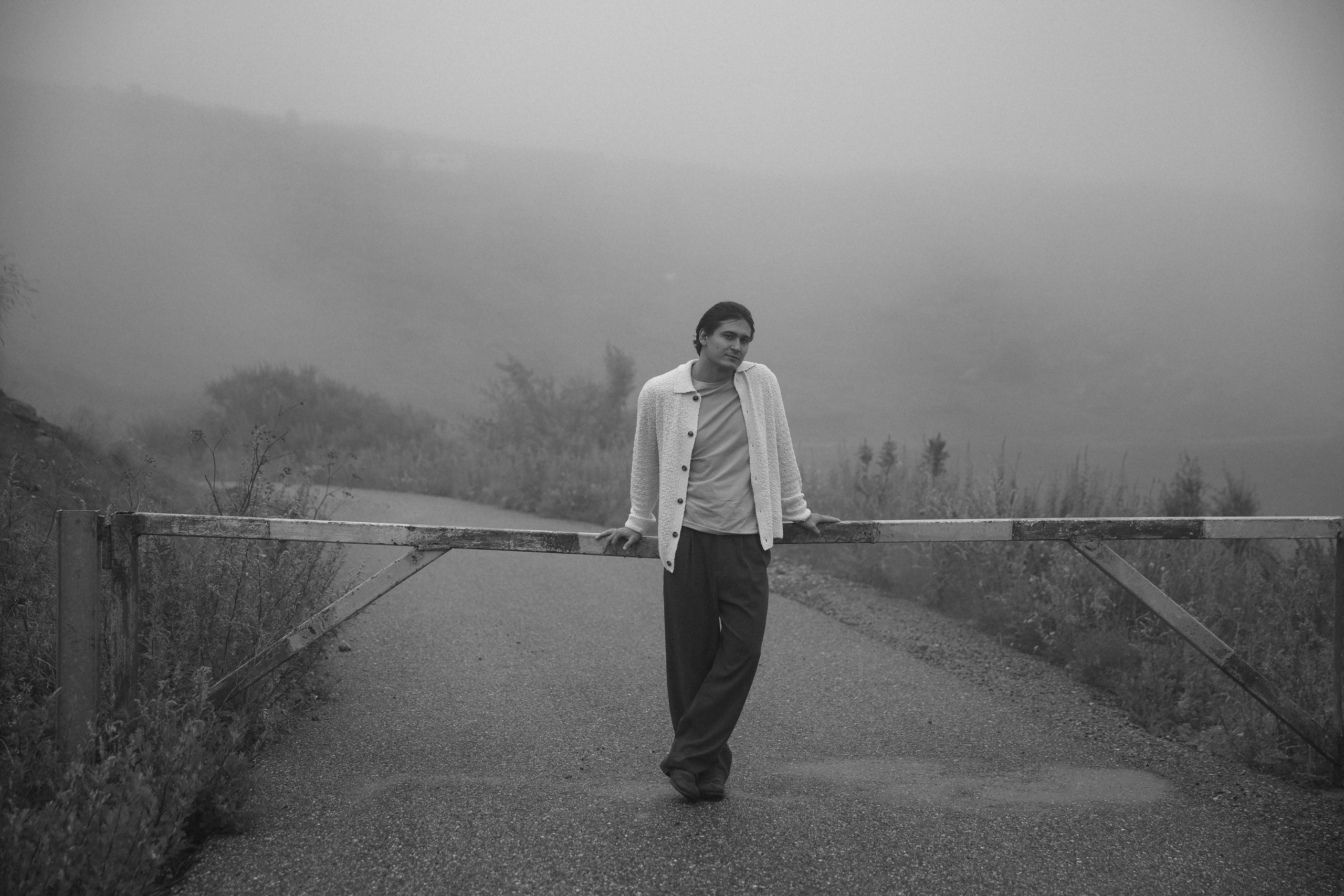 Утро невесты в глэмпинге свадебная фотосессия на Джилы-Су Приэльбрусье. Свадебный, репортажный и портретный фотограф Сочи, Краснодар. Александра Зайцева