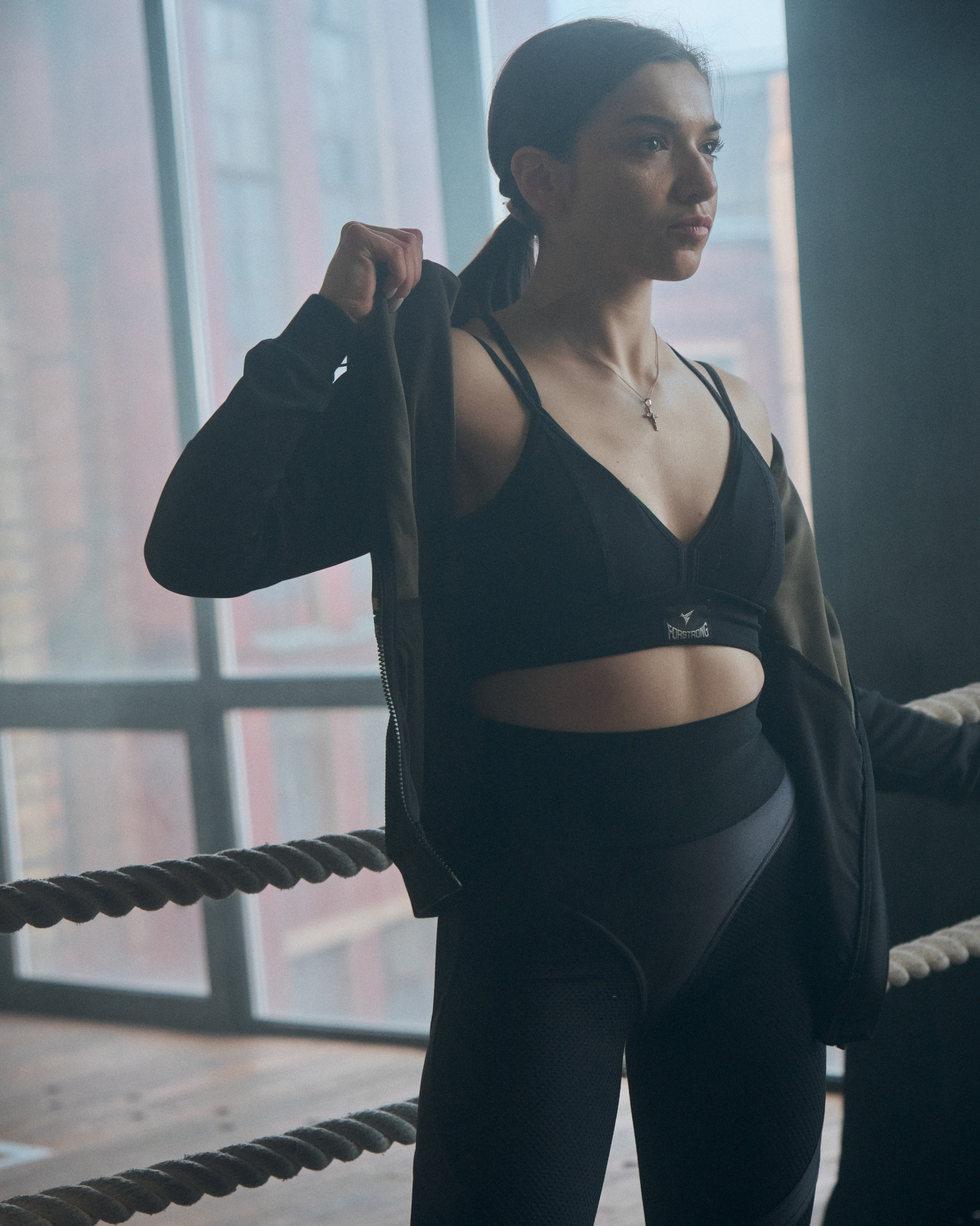 Фотосъемка для фитнес тренера ddx Fitness. Профессиональный фотограф в Москве — Максим Дьяконов