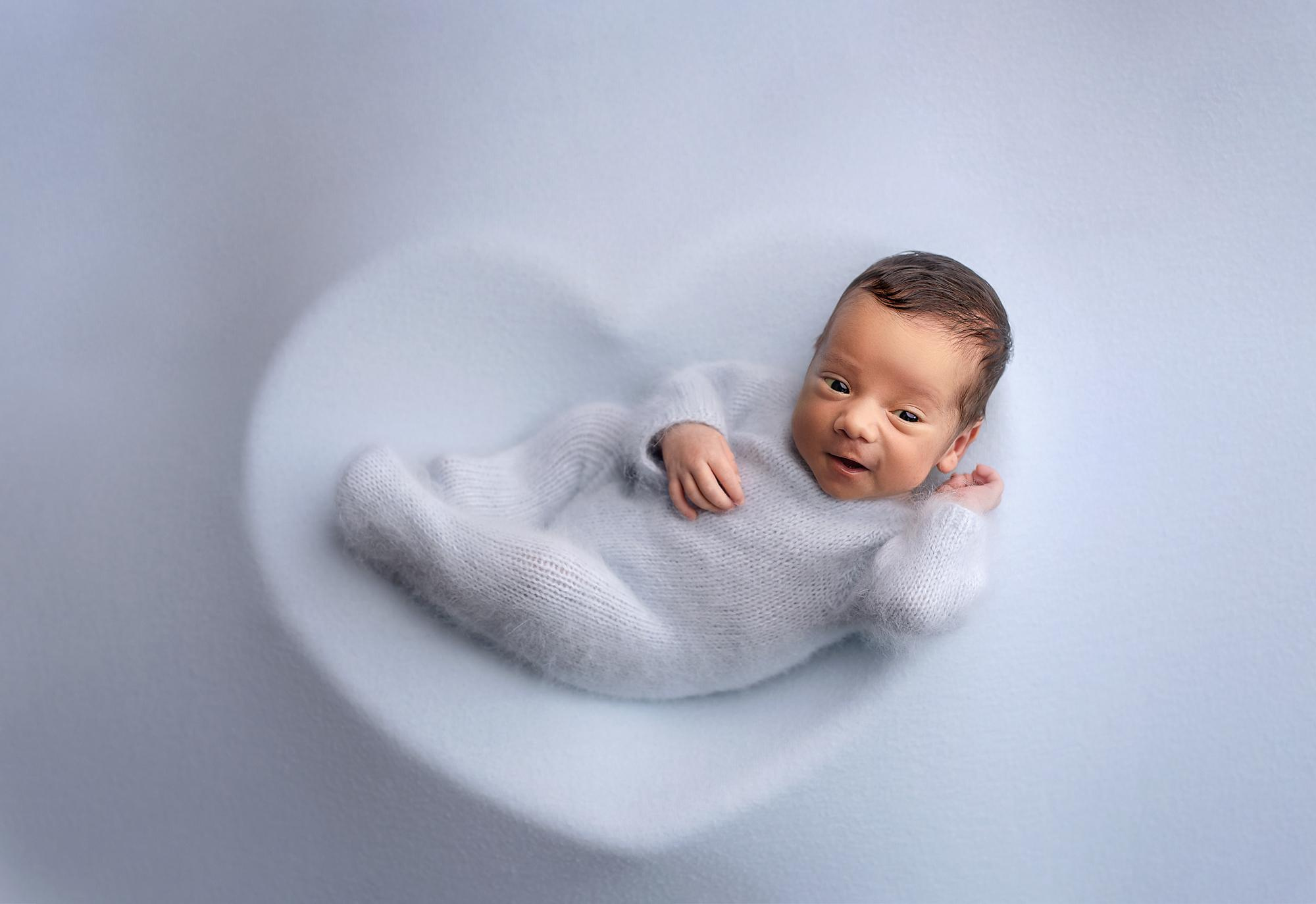 Новорожденные. Фотограф новорожденных