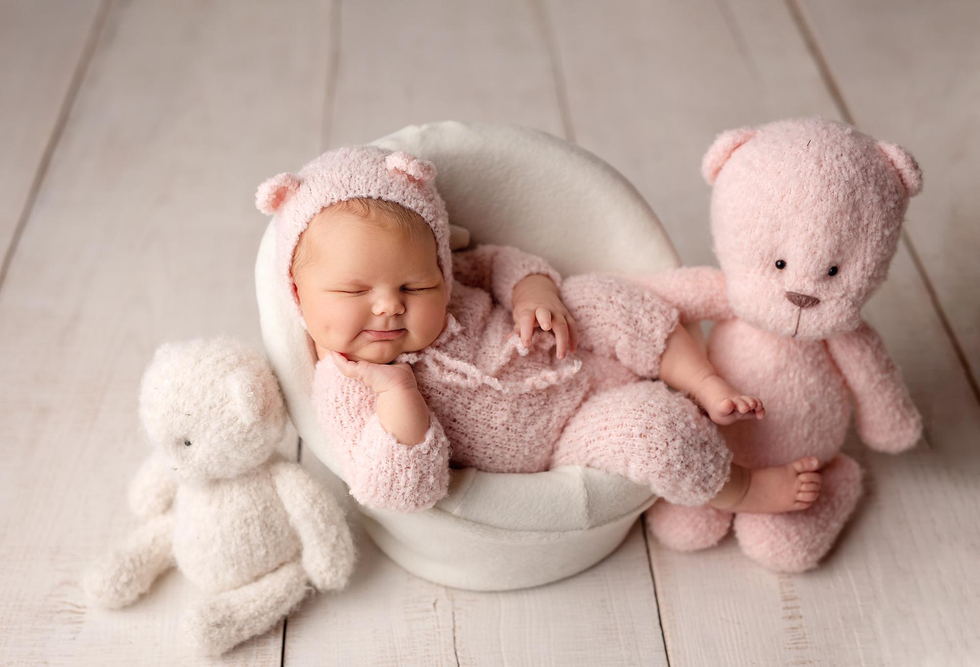 Новорожденные. Фотограф новорожденных