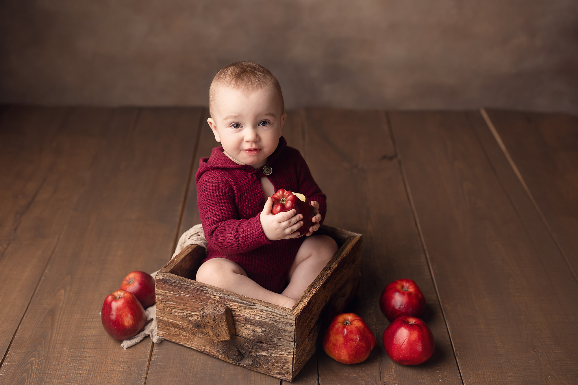Первый годик. Фотограф новорожденных