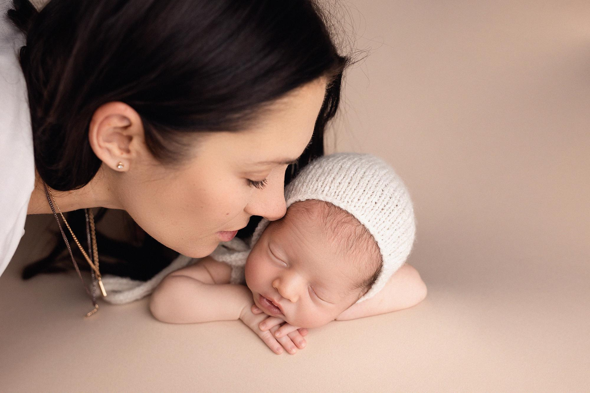 Новорожденные. Фотограф новорожденных