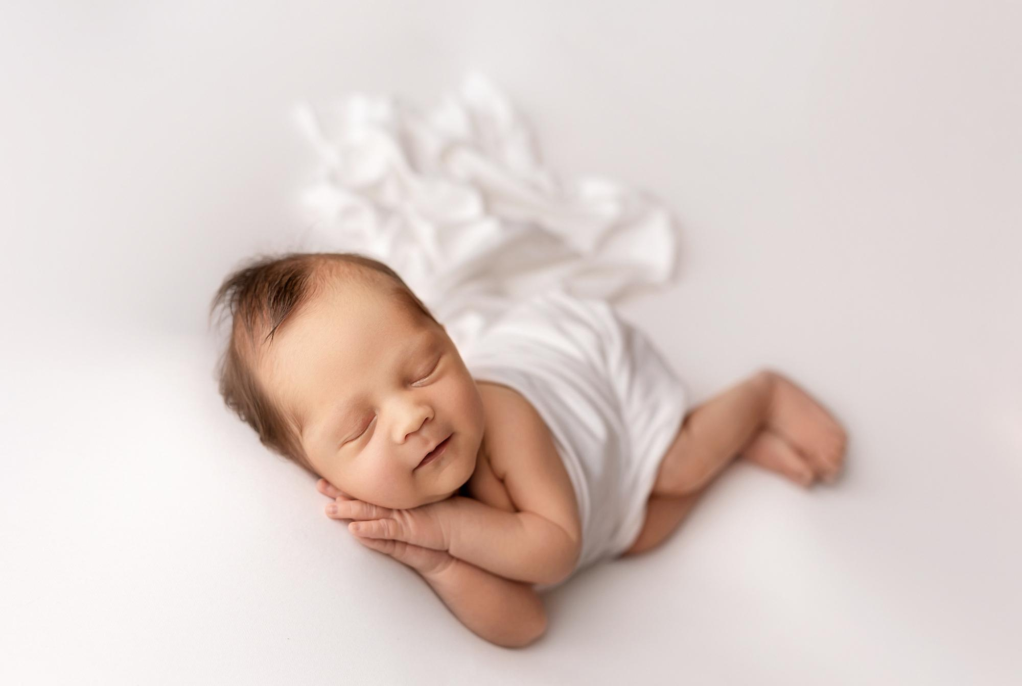 Новорожденные. Фотограф новорожденных