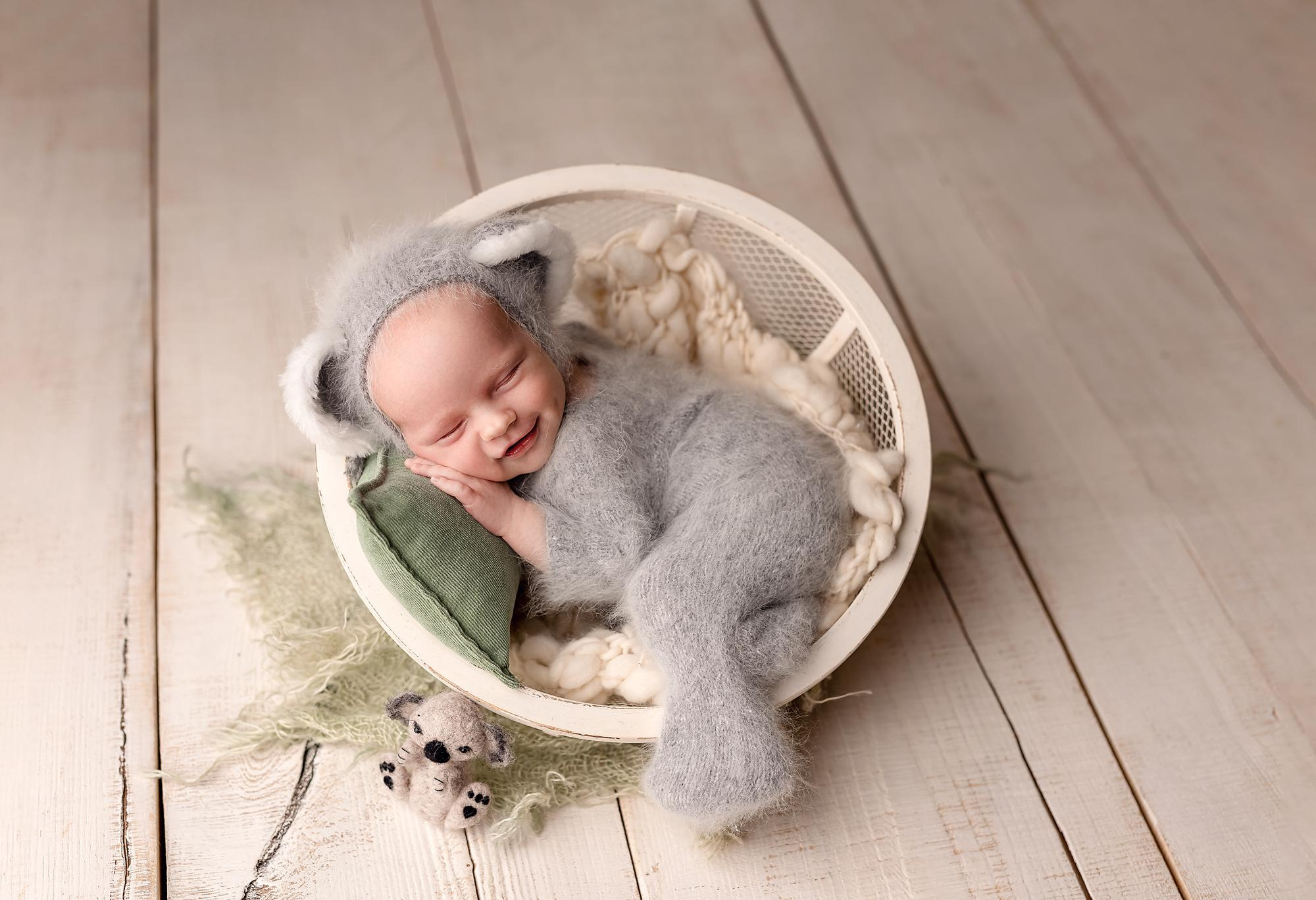 Новорожденные. Фотограф новорожденных