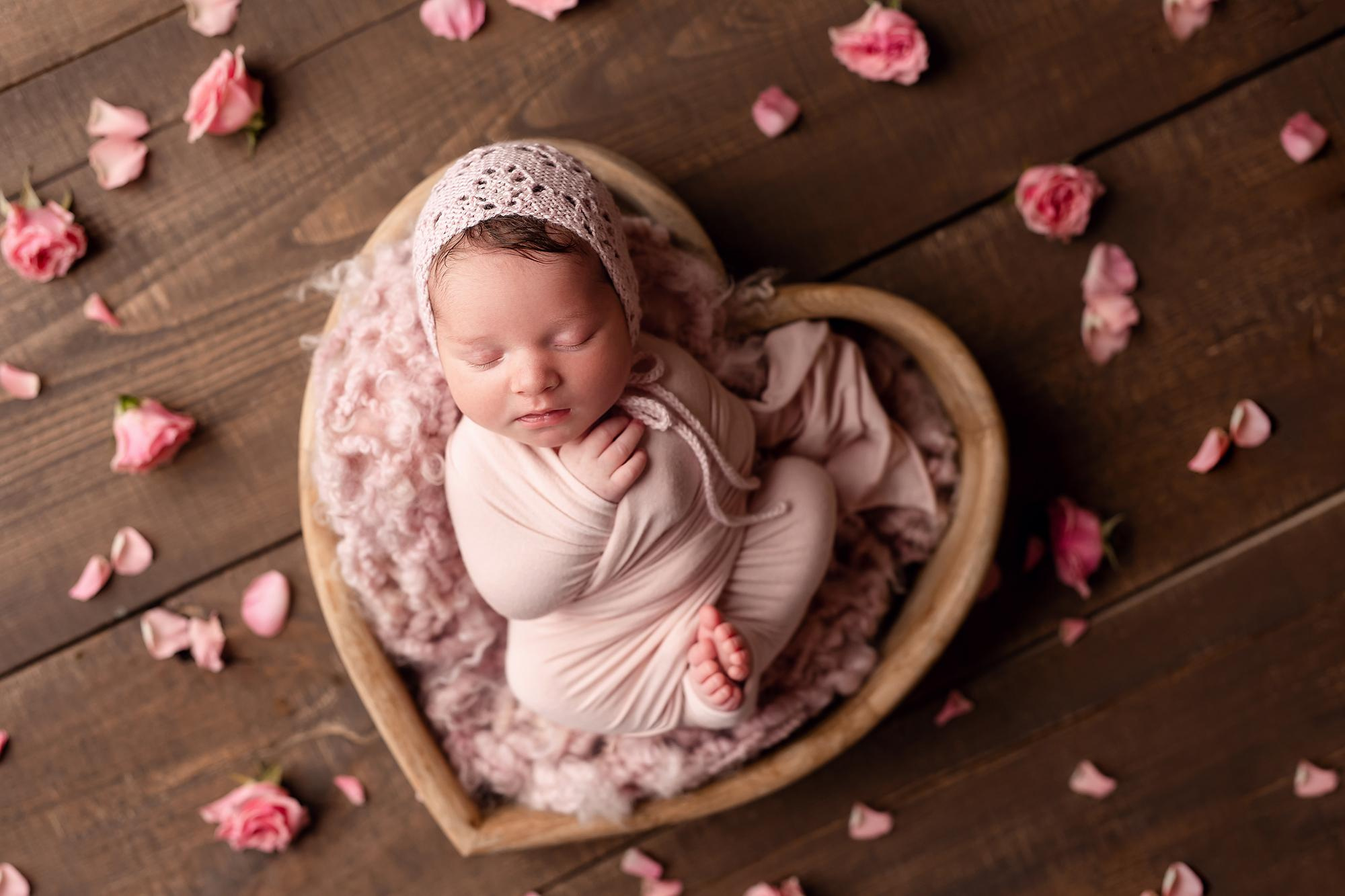 Новорожденные. Фотограф новорожденных