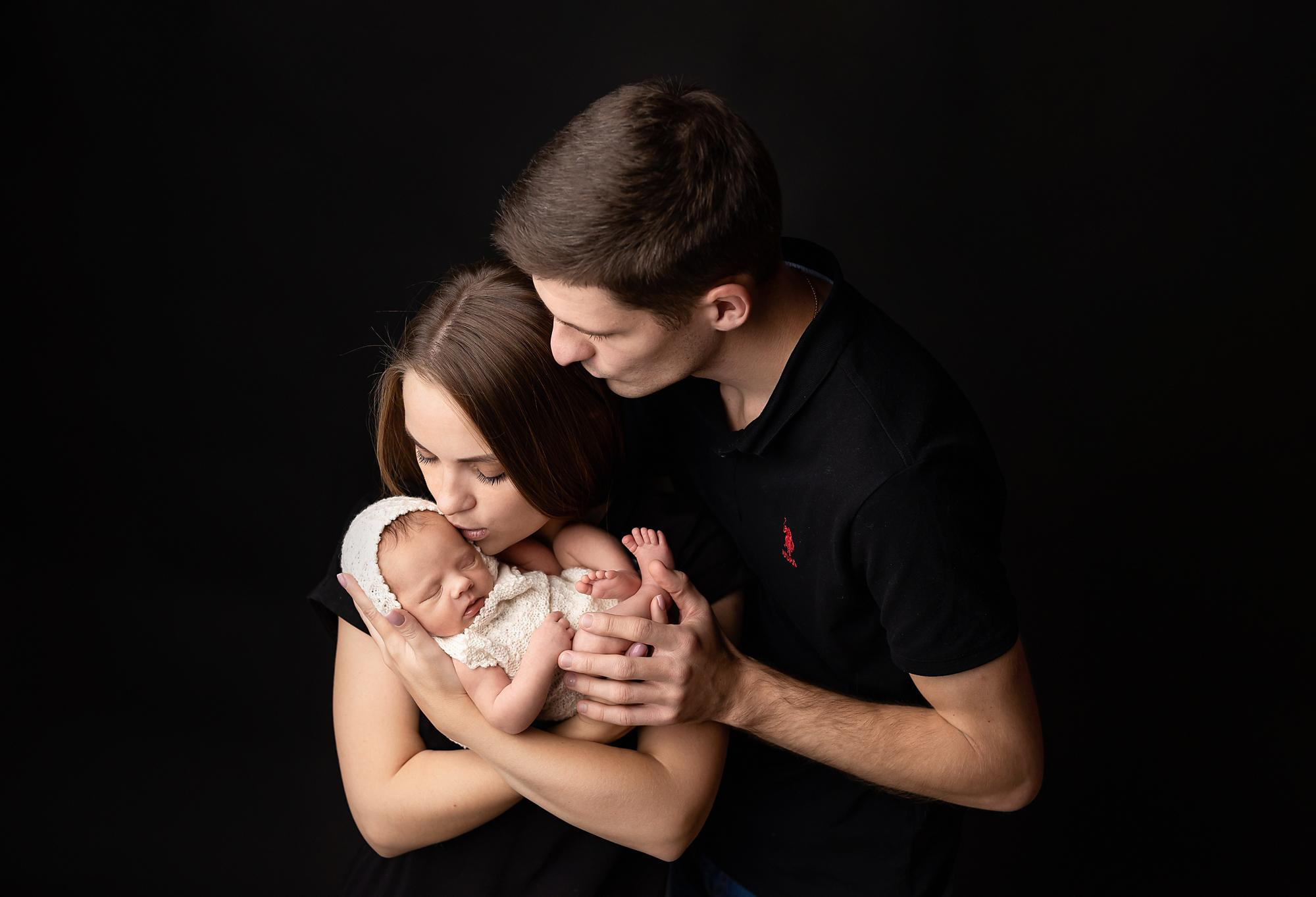 Новорожденные. Фотограф новорожденных