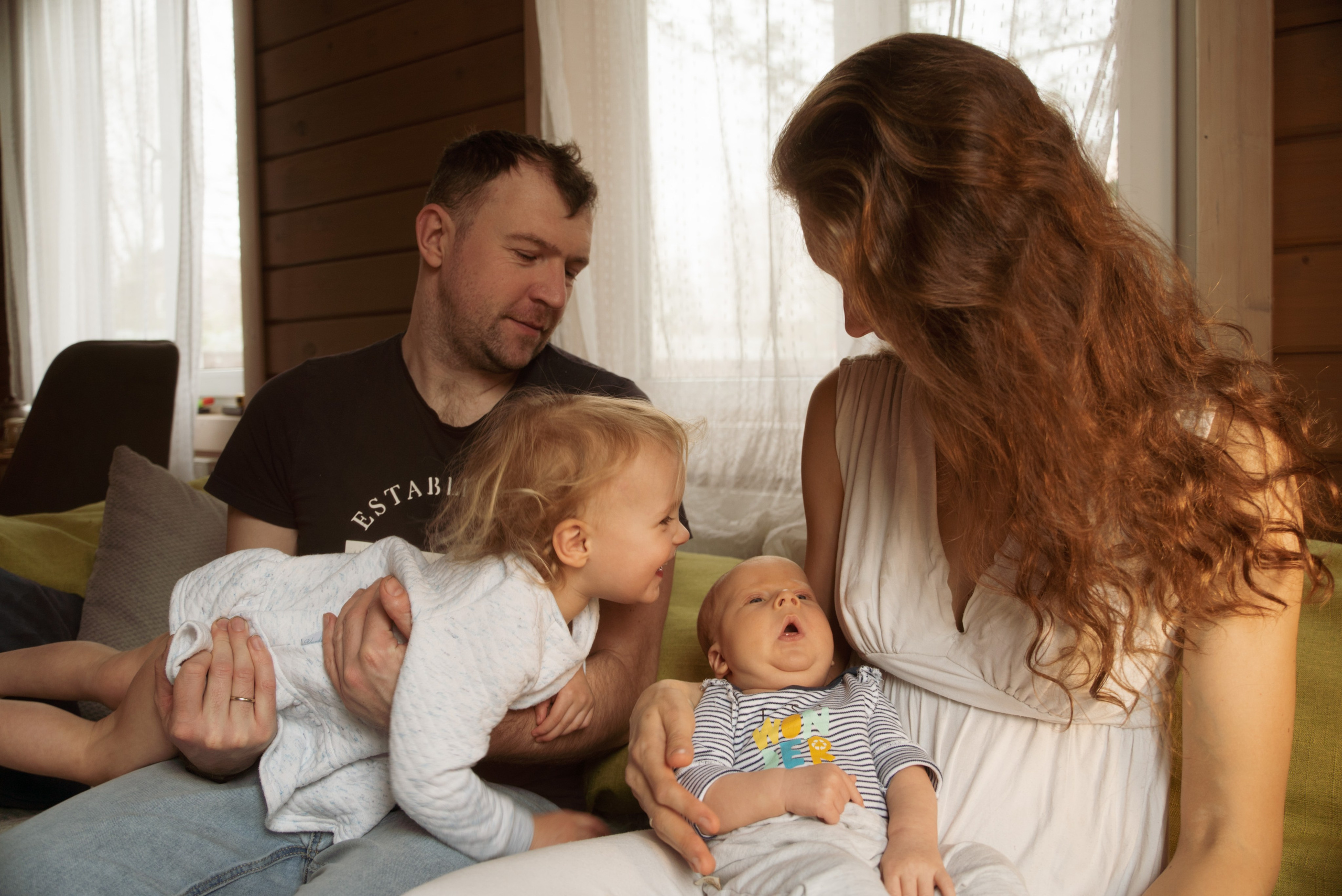 Домашняя фотосессия с двумя детьми. Видеограф Осинина Татьяна — видеосъемка в Москве