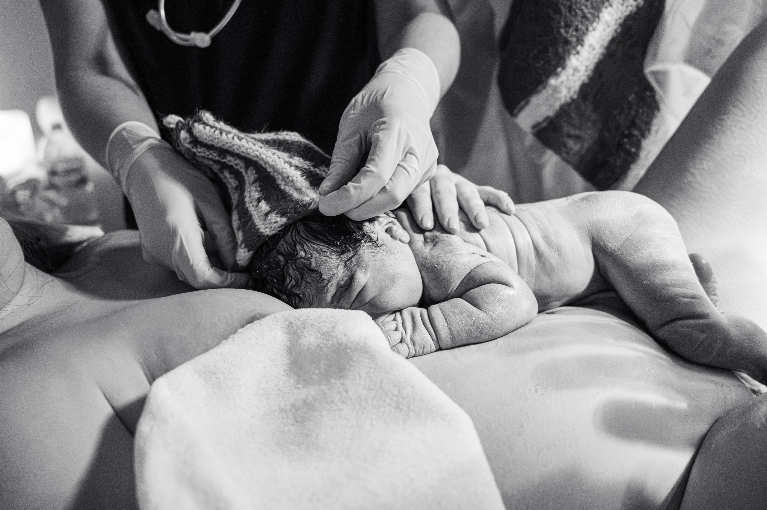 Исайя родился в МД Лахта / Ивченкова Е.Н. / Бородынцева Н.В. Фотограф на роды СПБ Юлия Герасимова