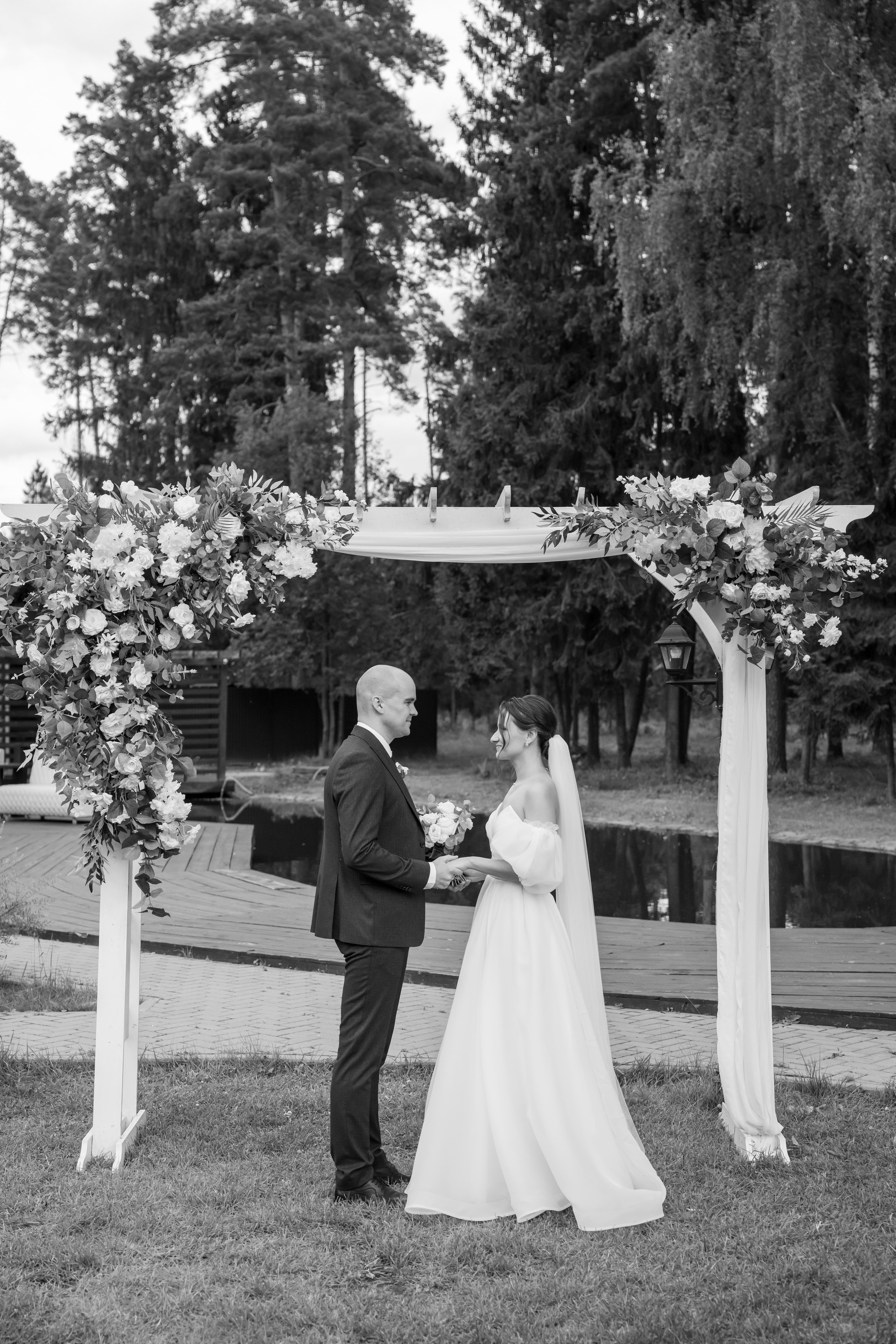 Полина и Дмитрий, загородный клуб «Барин», ЗАГС в г. Пушкино. Свадебный и репортажный фотограф (Москва, Королев и другие)