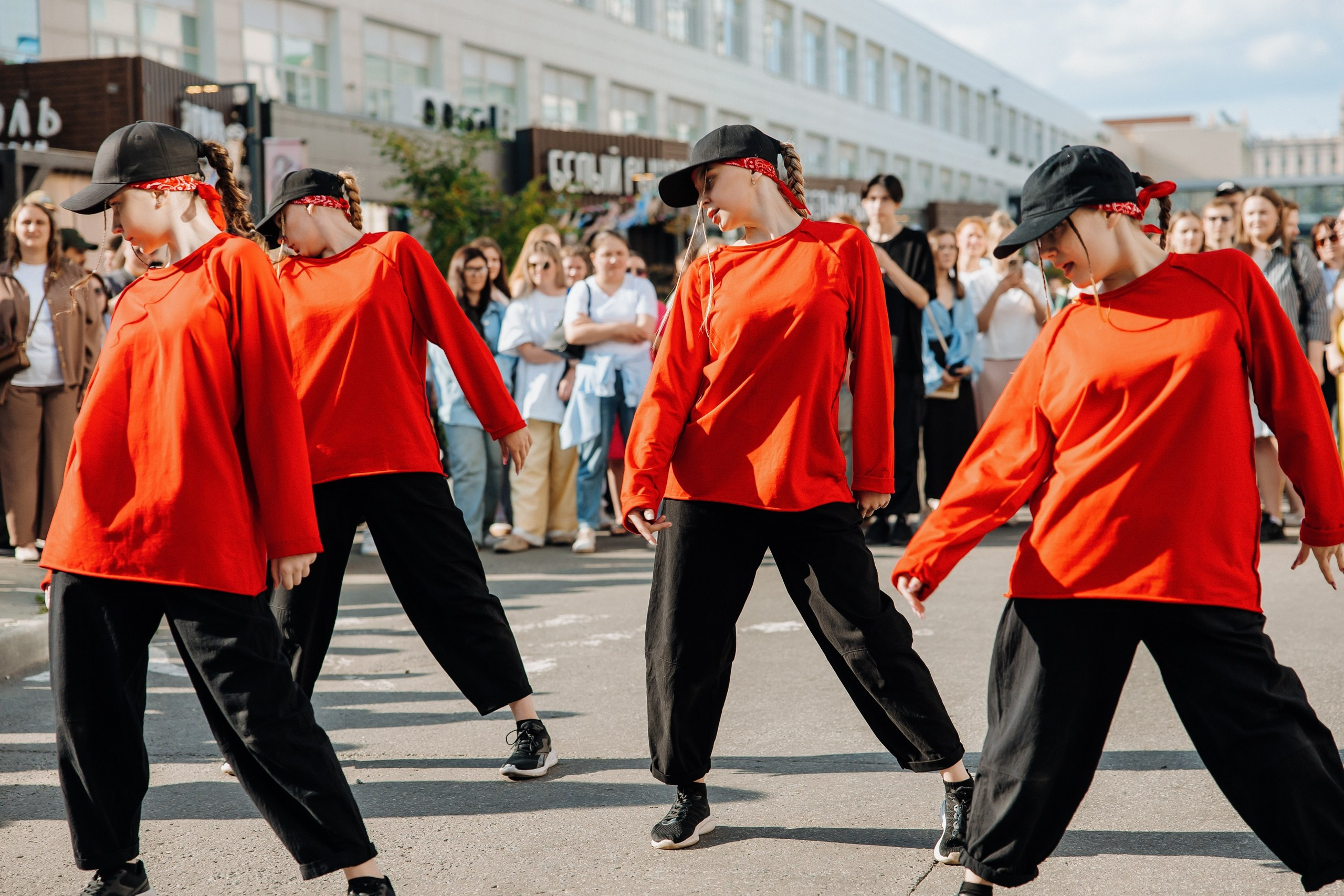 Белый Рынок | 8 лет. Главная