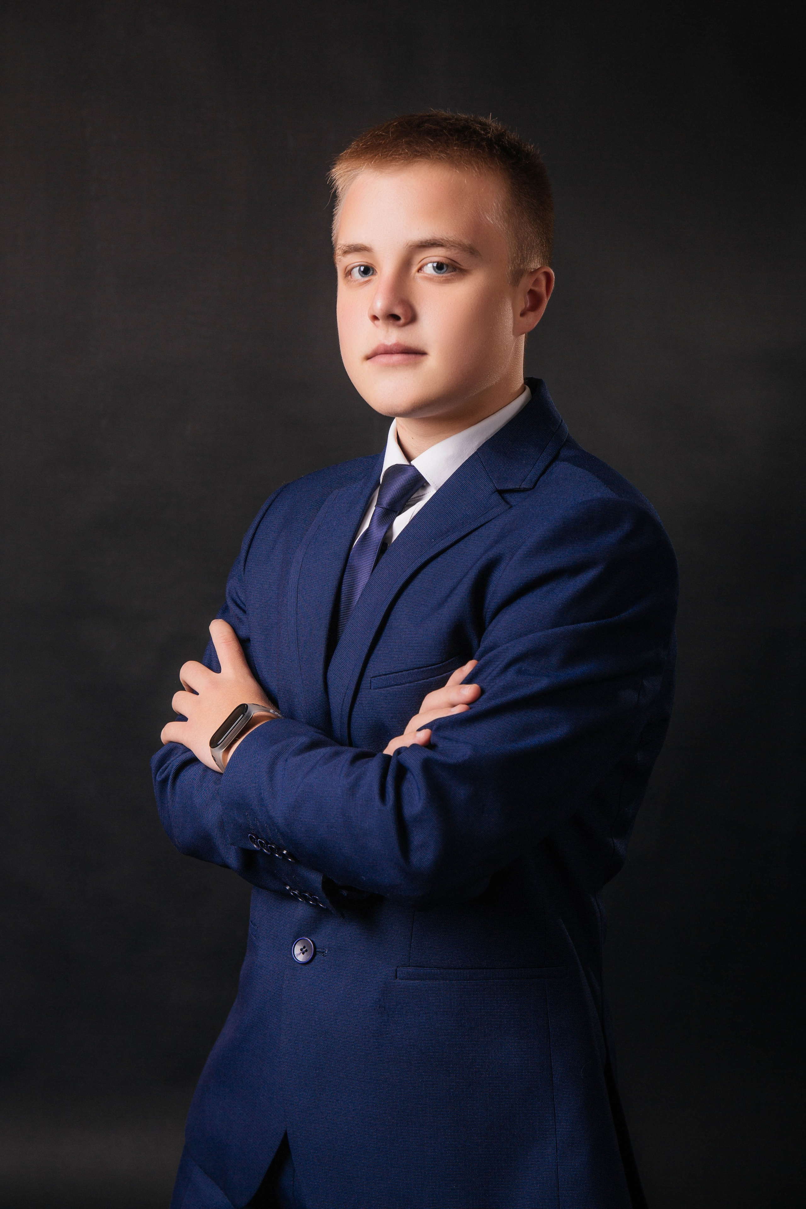 Портреты в студии (черный фон). Диля Гареева фотограф — Бугульма, Казань, Альметьевск, Заинск