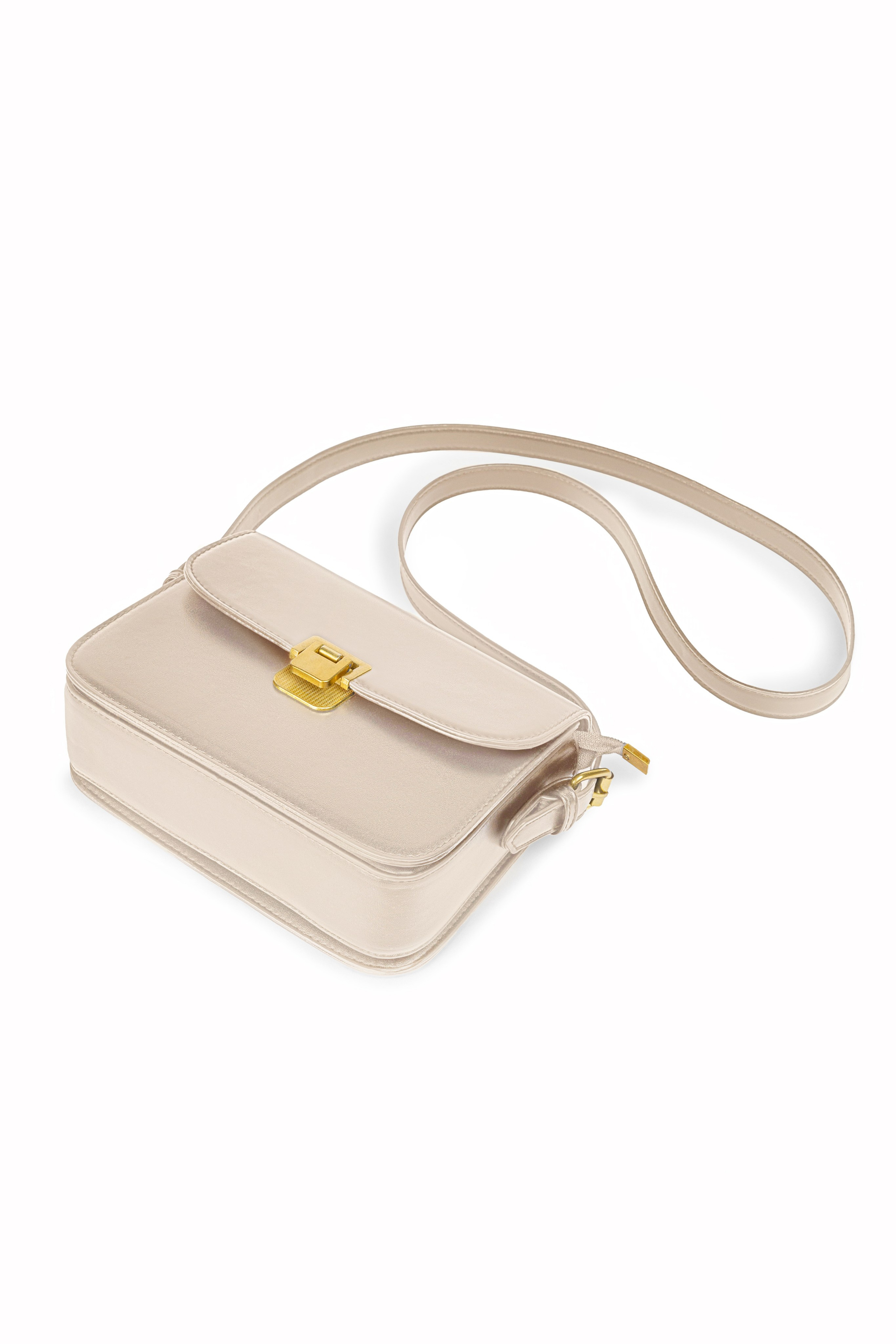 Съёмка сумок для бренда DAFFO