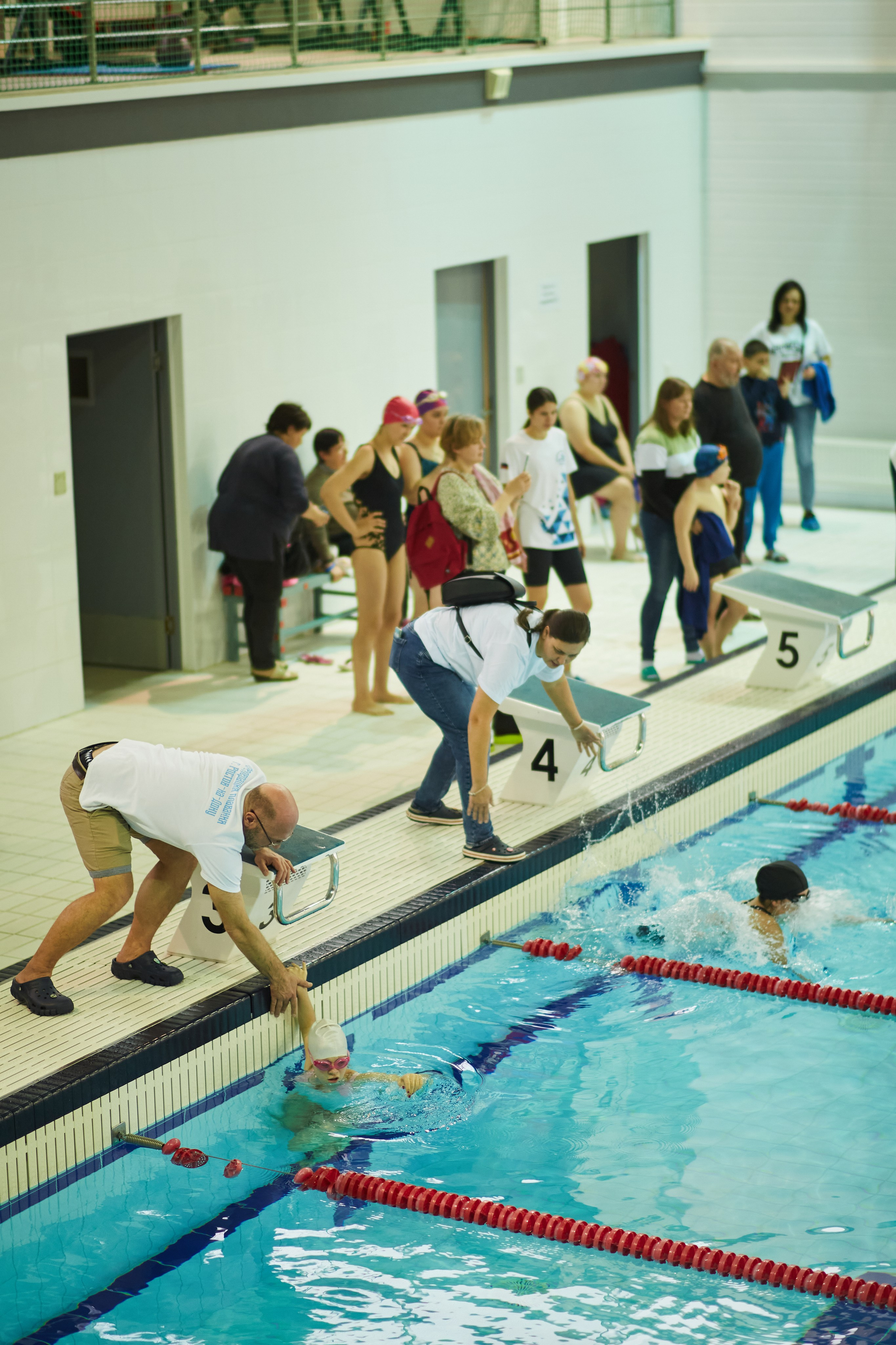 Особенный заплыв, Аксай, дворец спорта. Фотограф Зиновьев Михаил. Фотограф Зиновьев Михаил