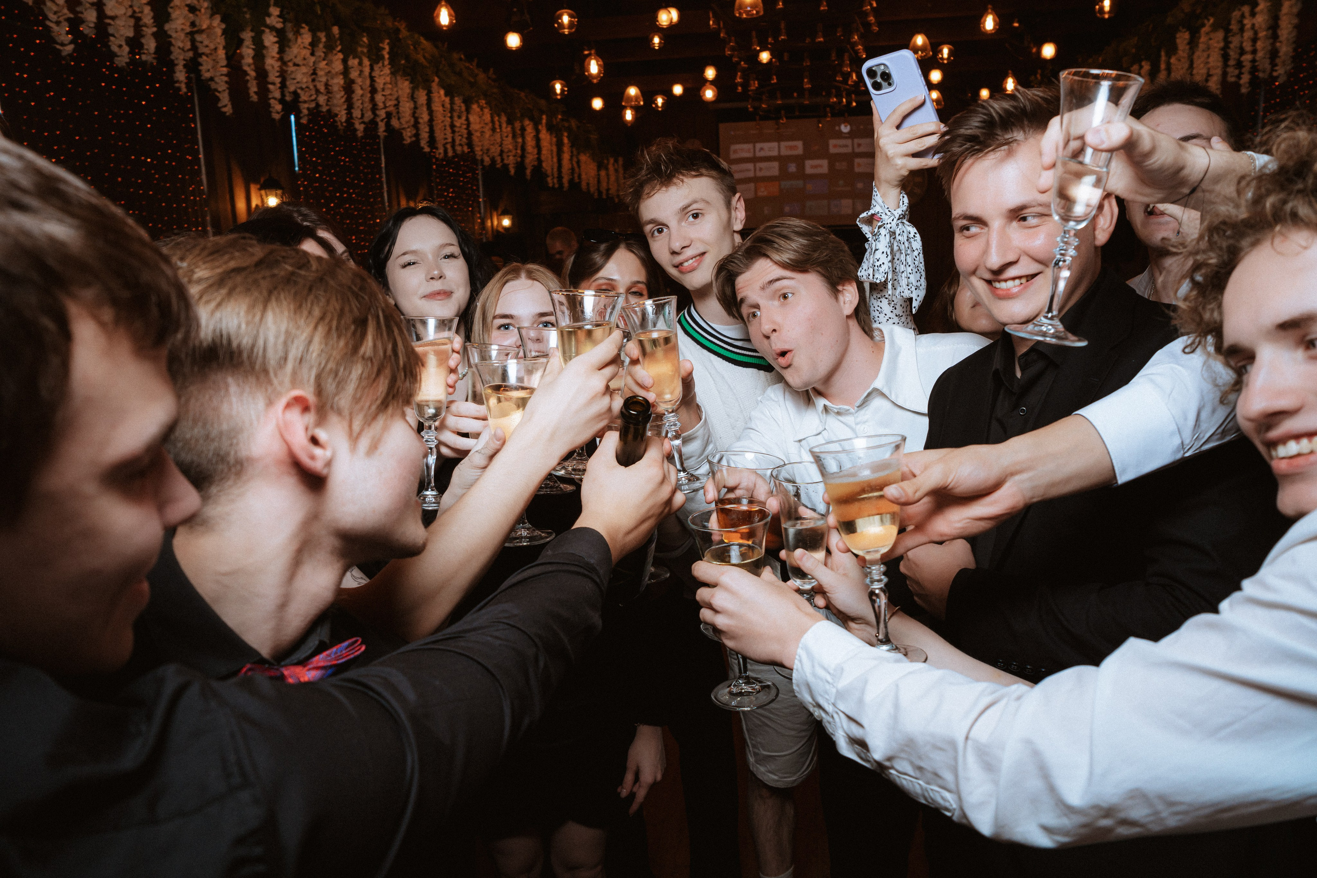 Корпоратив компании 2+2. Репортажный фотограф в Санкт-Петербурге Никита Лу