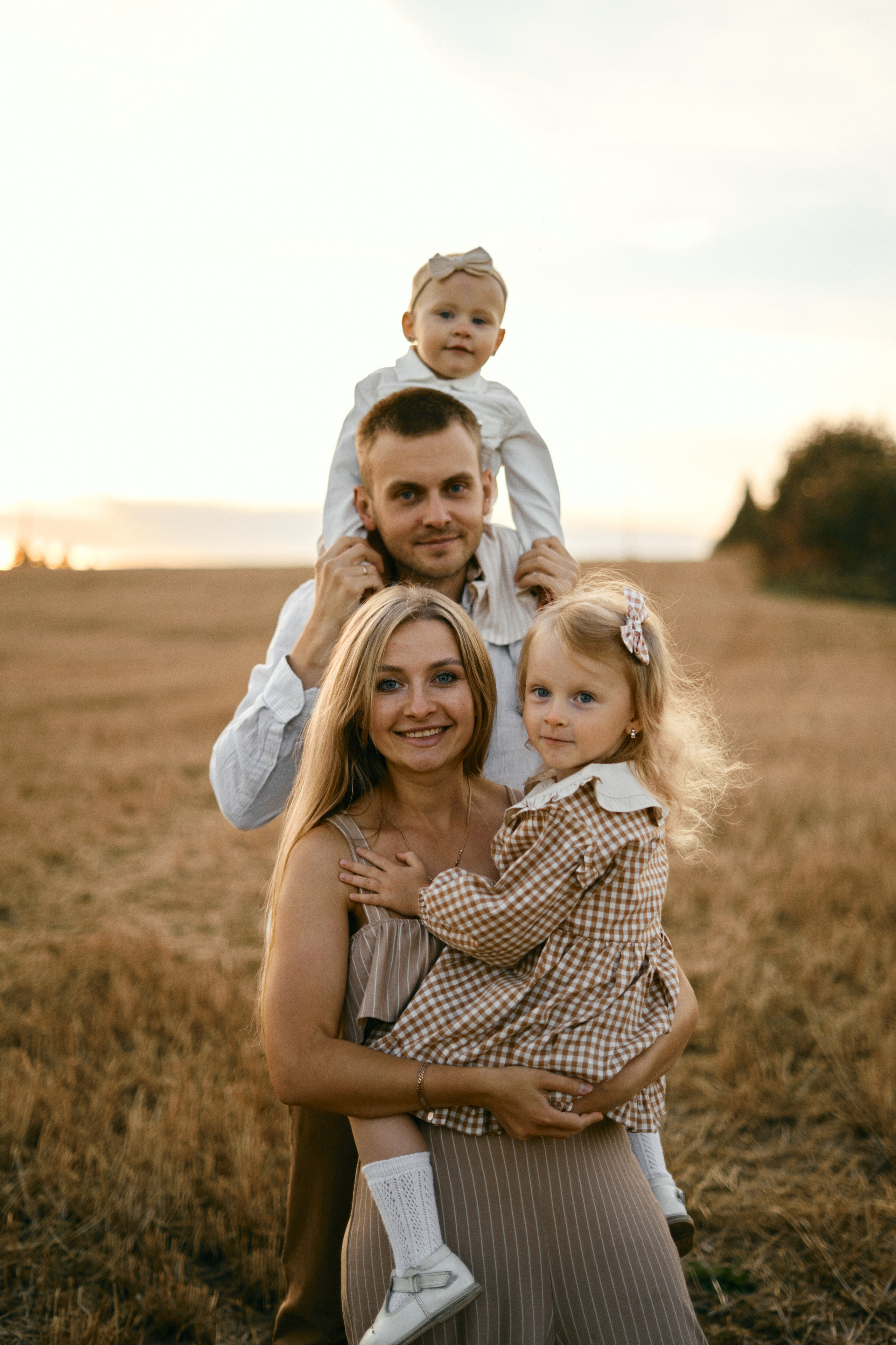 Август, поле и много смеха. Фотограф Киров Анжелика Некрасова