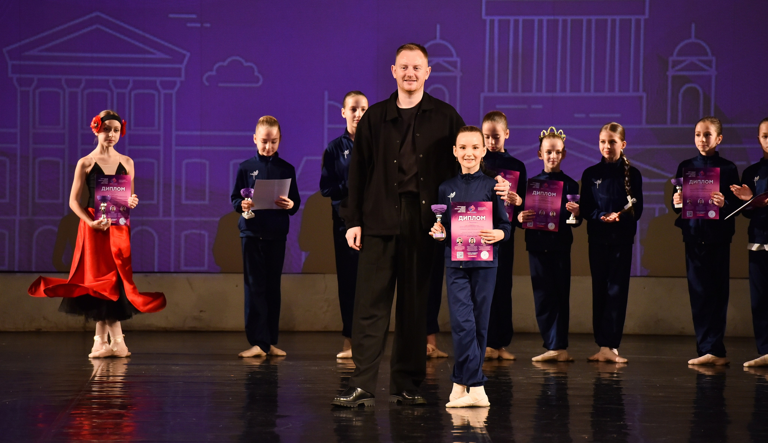 01.12.2024 Фестиваль хореографического искусства «АРТ-КОМПАС. СЕВЕРО-ЗАПАД» г. Спб. Медиастудия Фото Концепт