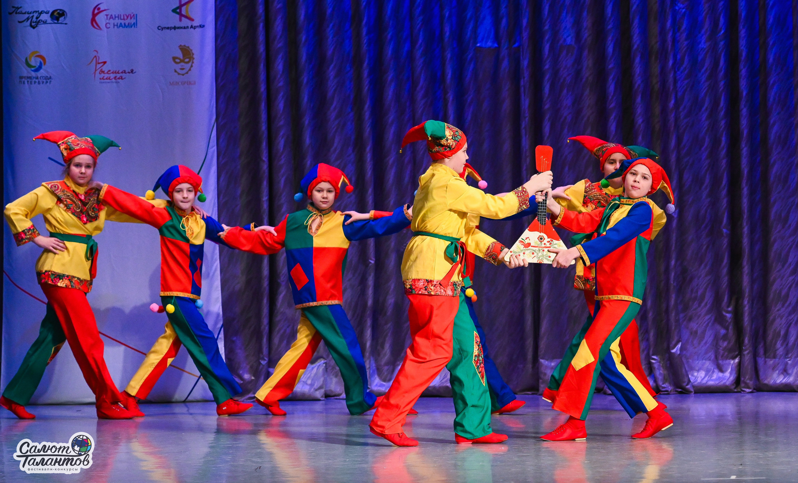 08.01.2026 «Салют Талантов» 8-й фестиваль-конкурс «Снегурочка встречает таланты» г. Ярославль. Медиастудия Фото Концепт