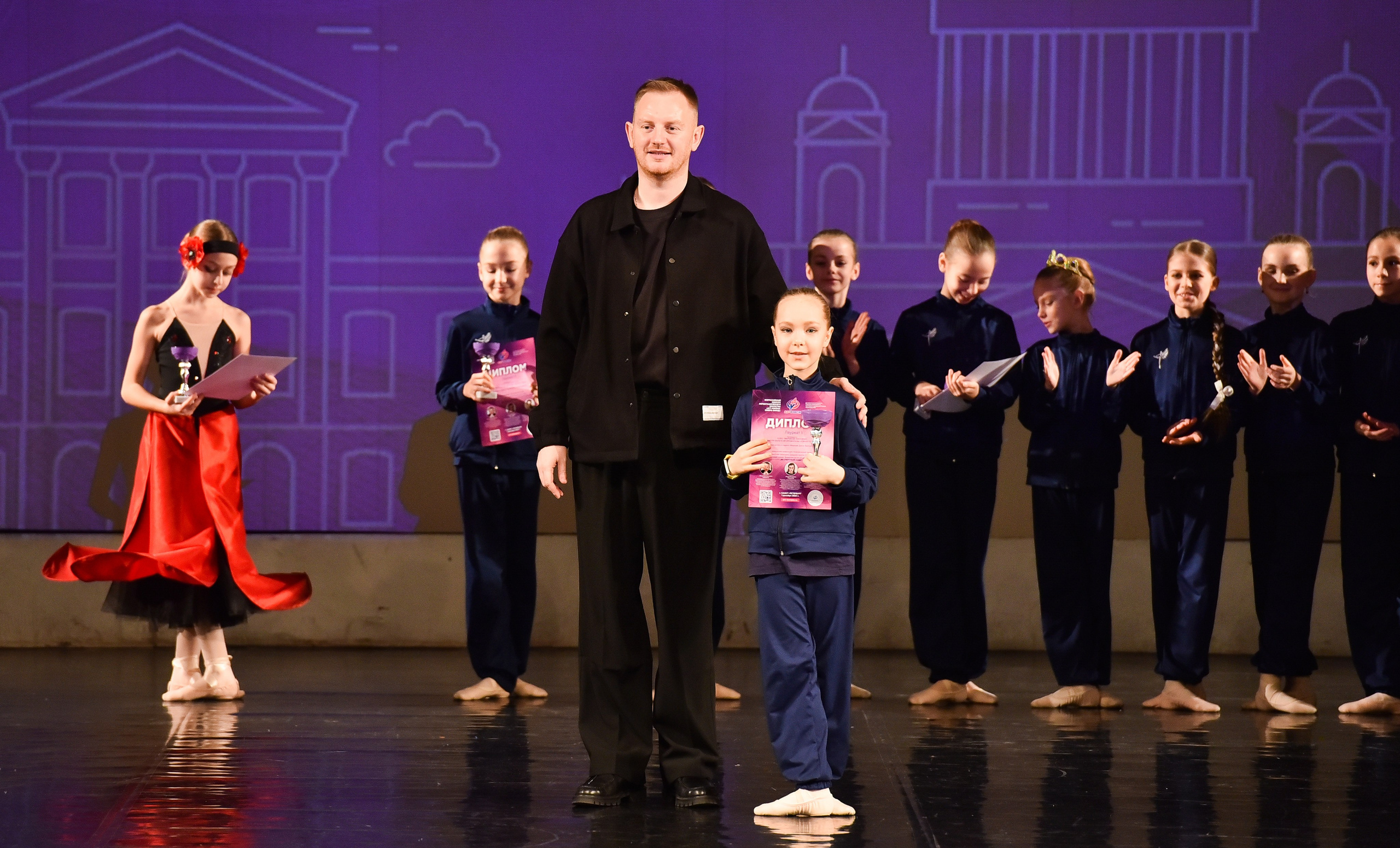 01.12.2024 Фестиваль хореографического искусства «АРТ-КОМПАС. СЕВЕРО-ЗАПАД» г. Спб. Медиастудия Фото Концепт