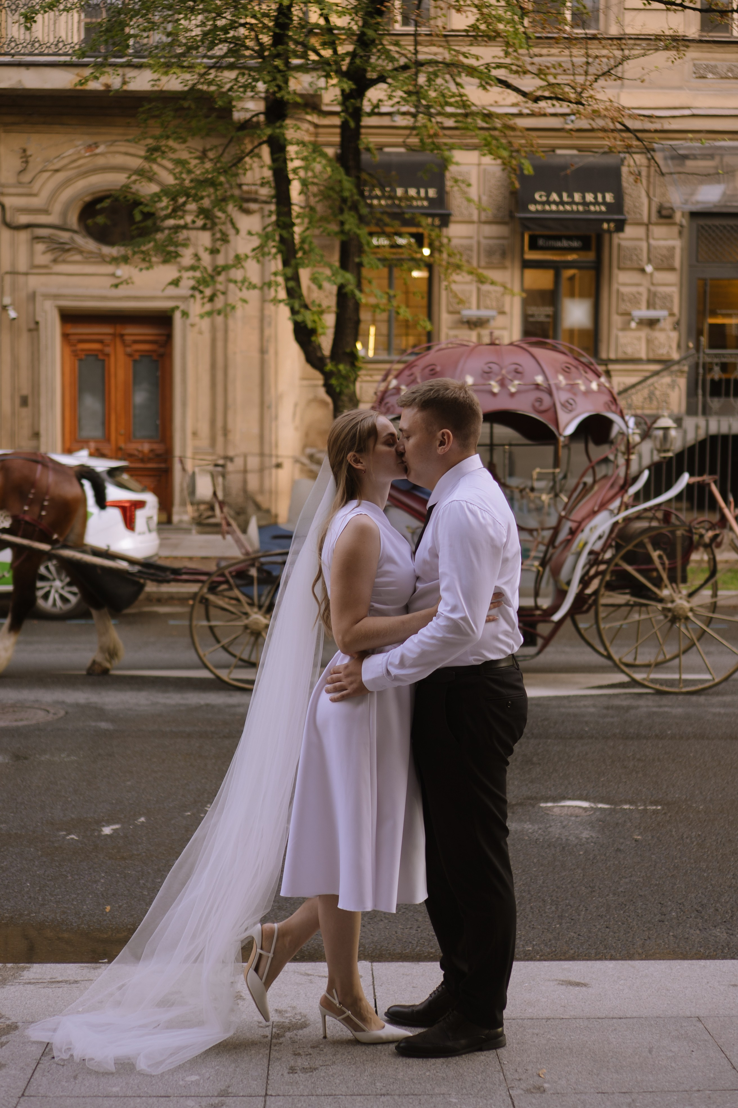 СВАДЕБНАЯ СЬЕМКА С ИСАКИЕВСКИМ СОБОРОМ, АСТОРИЯ И ЗАКОНОДАТЕЛЬНОЕ СОБРАНИЕ. Профессиональный фотограф, Санкт-Петербург — Виктория Богомолова