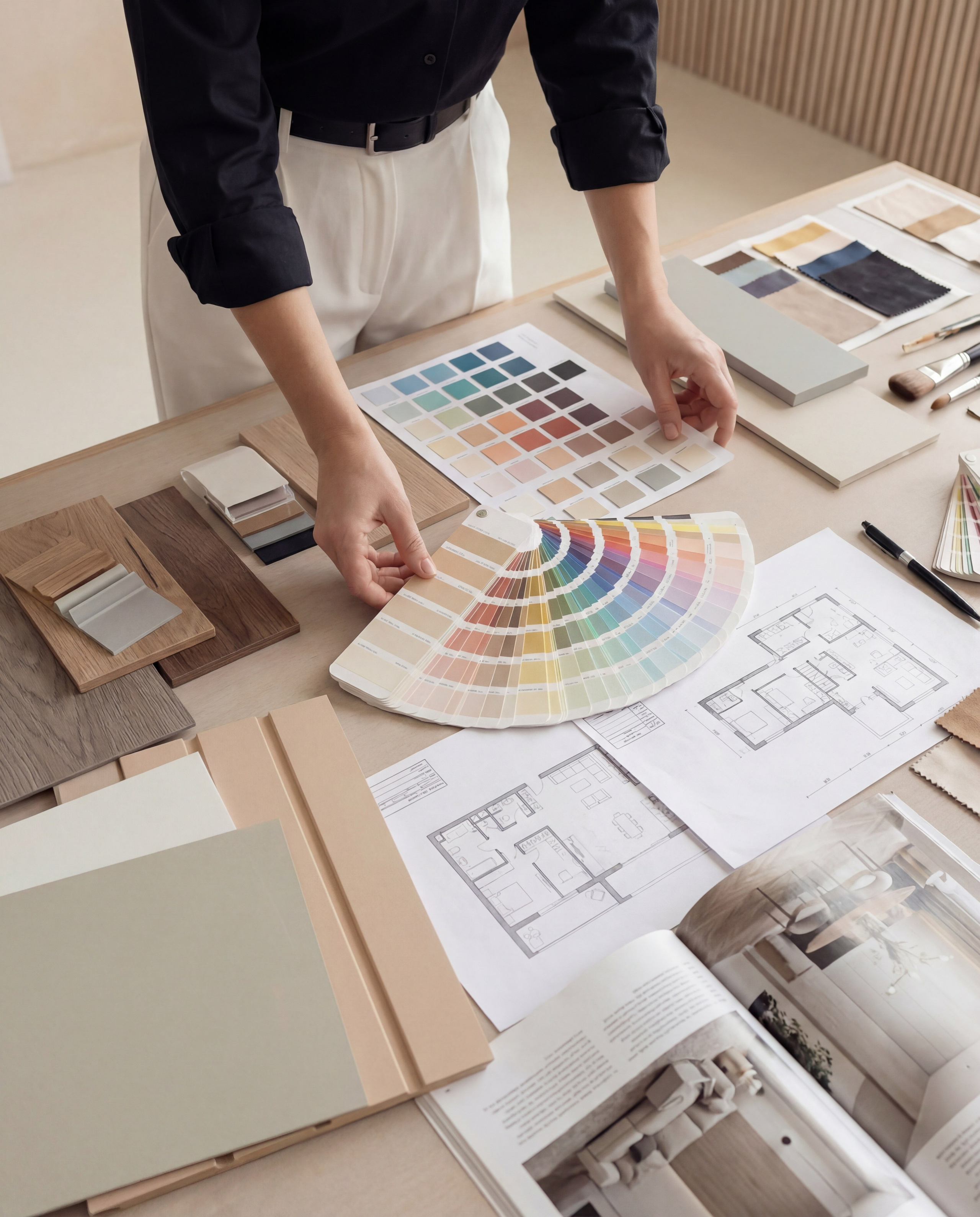 Эксклюзивная нейрофотосессия с арт-эффектами для контента эксперта по интерьеру.