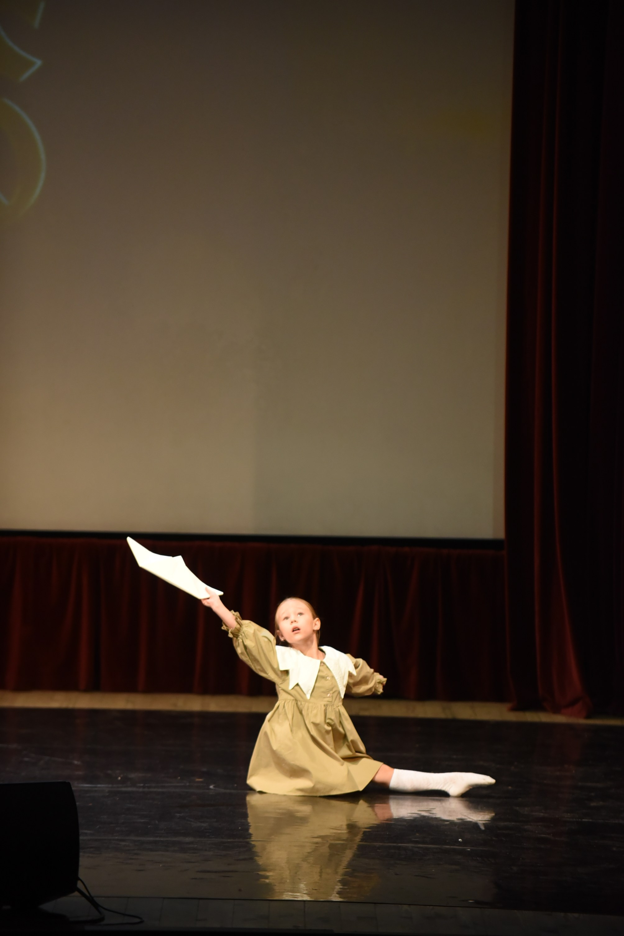 17 ноября, 3 блок, г. Москва. Золотое яблочко