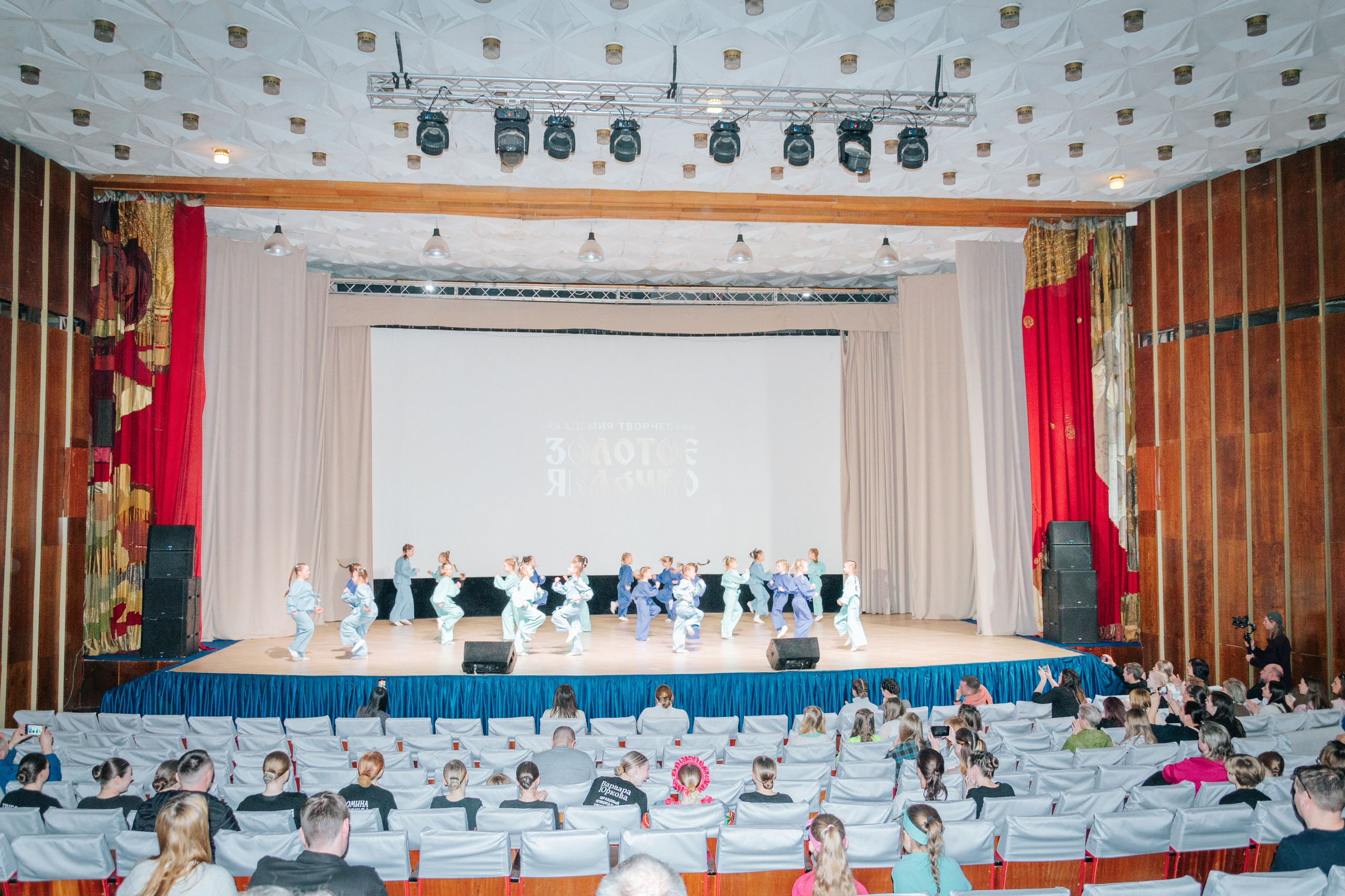 16 марта, г. Суздаль. Золотое яблочко