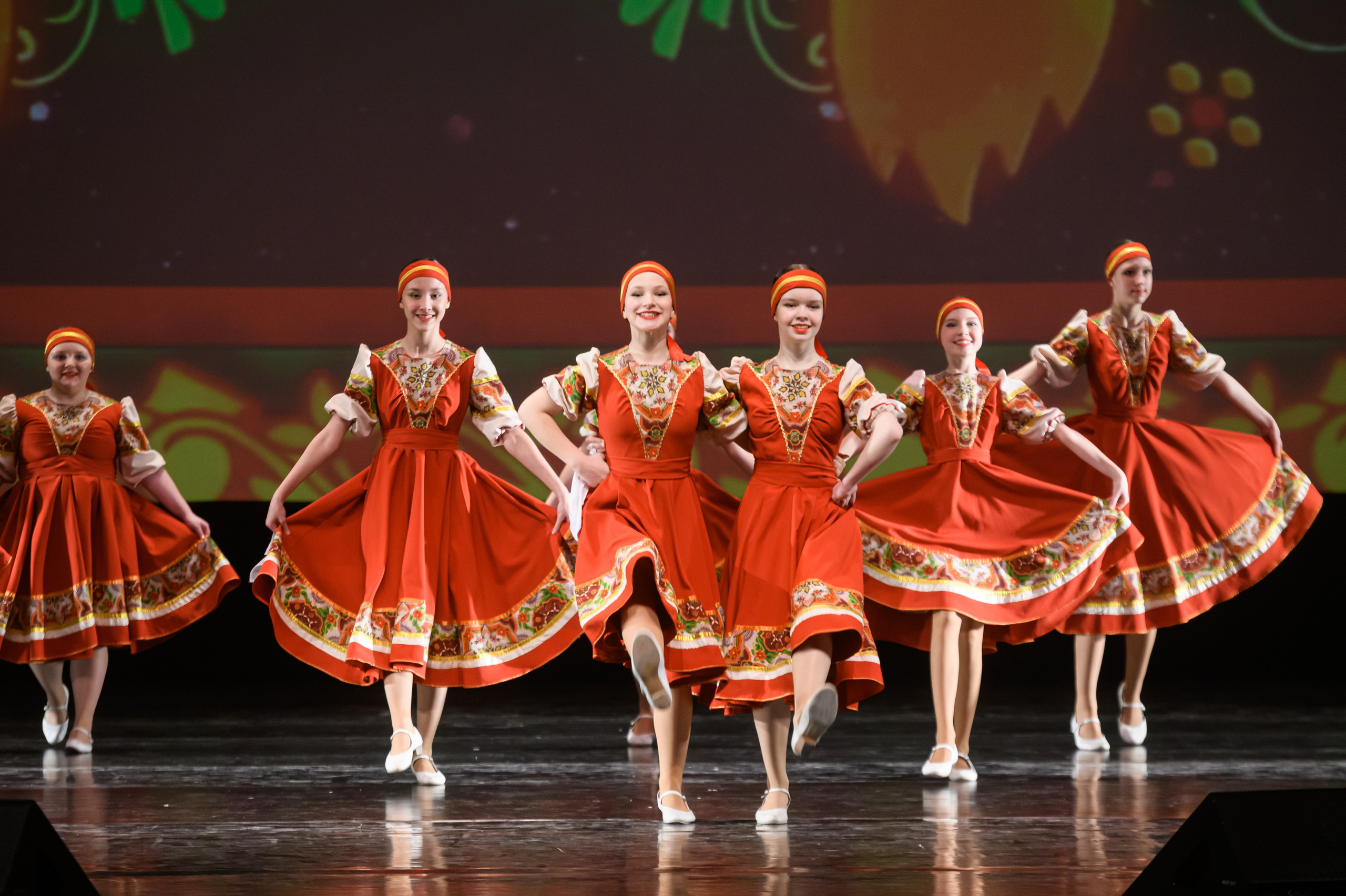 23 апреля, часть 2, БКЗ Октябрьский, г. Санкт-Петербург. Золотое яблочко