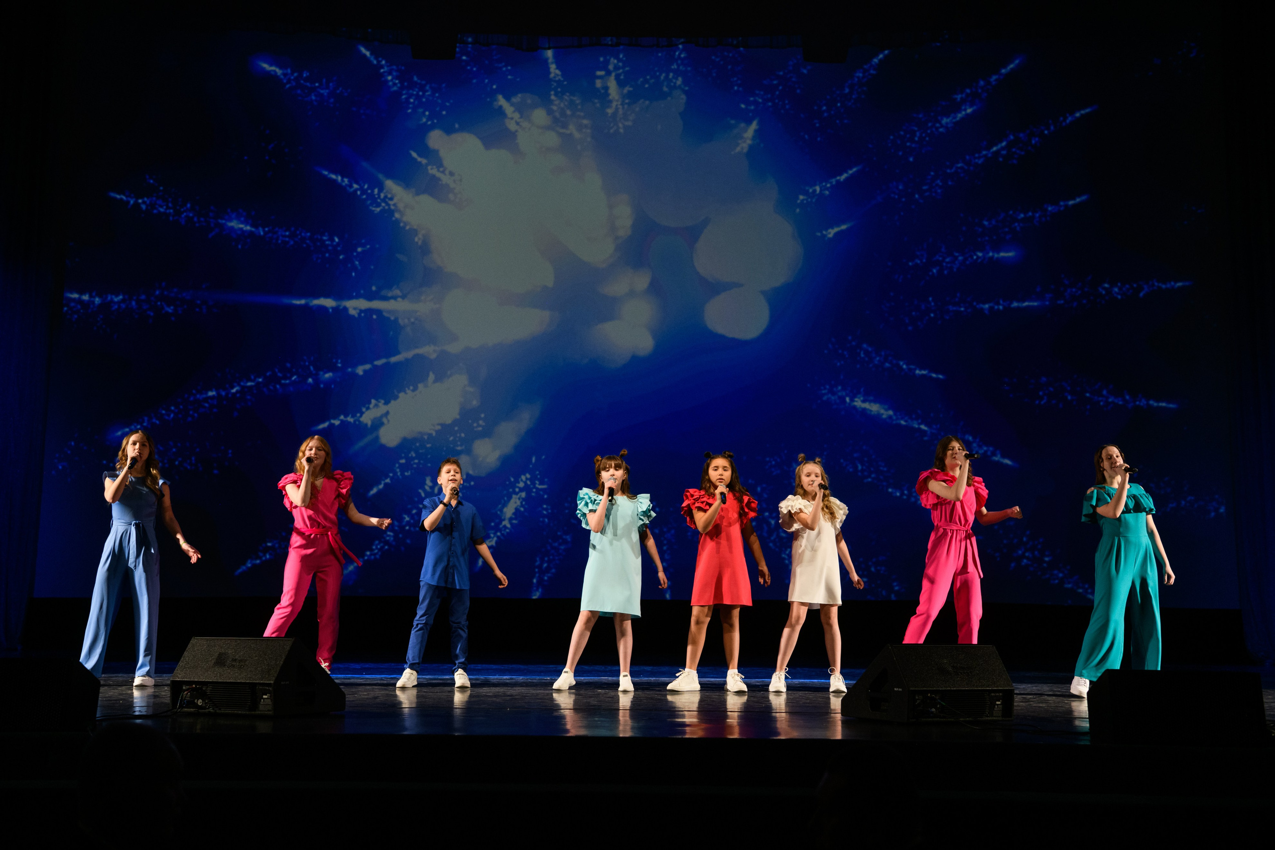 23 апреля, часть 2, БКЗ Октябрьский, г. Санкт-Петербург. Золотое яблочко