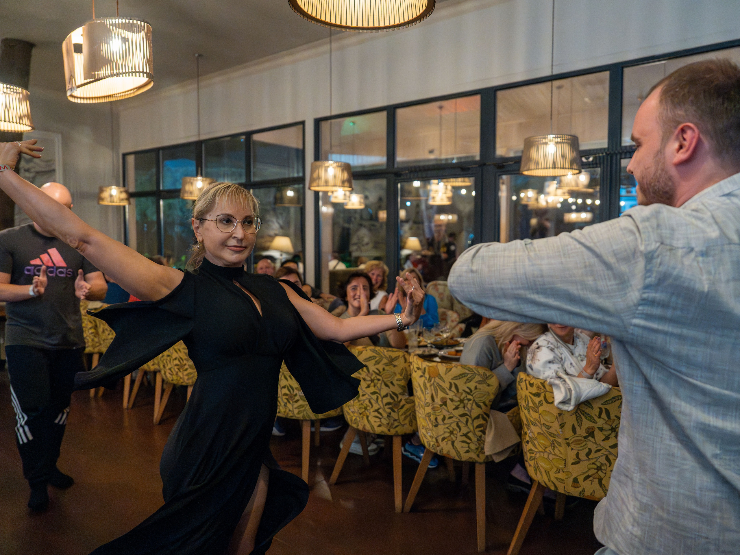 MICE мероприятие для компании Р-фарм. Репортажный фотограф в Красной Поляне и Сочи Павлюченко Екатерина