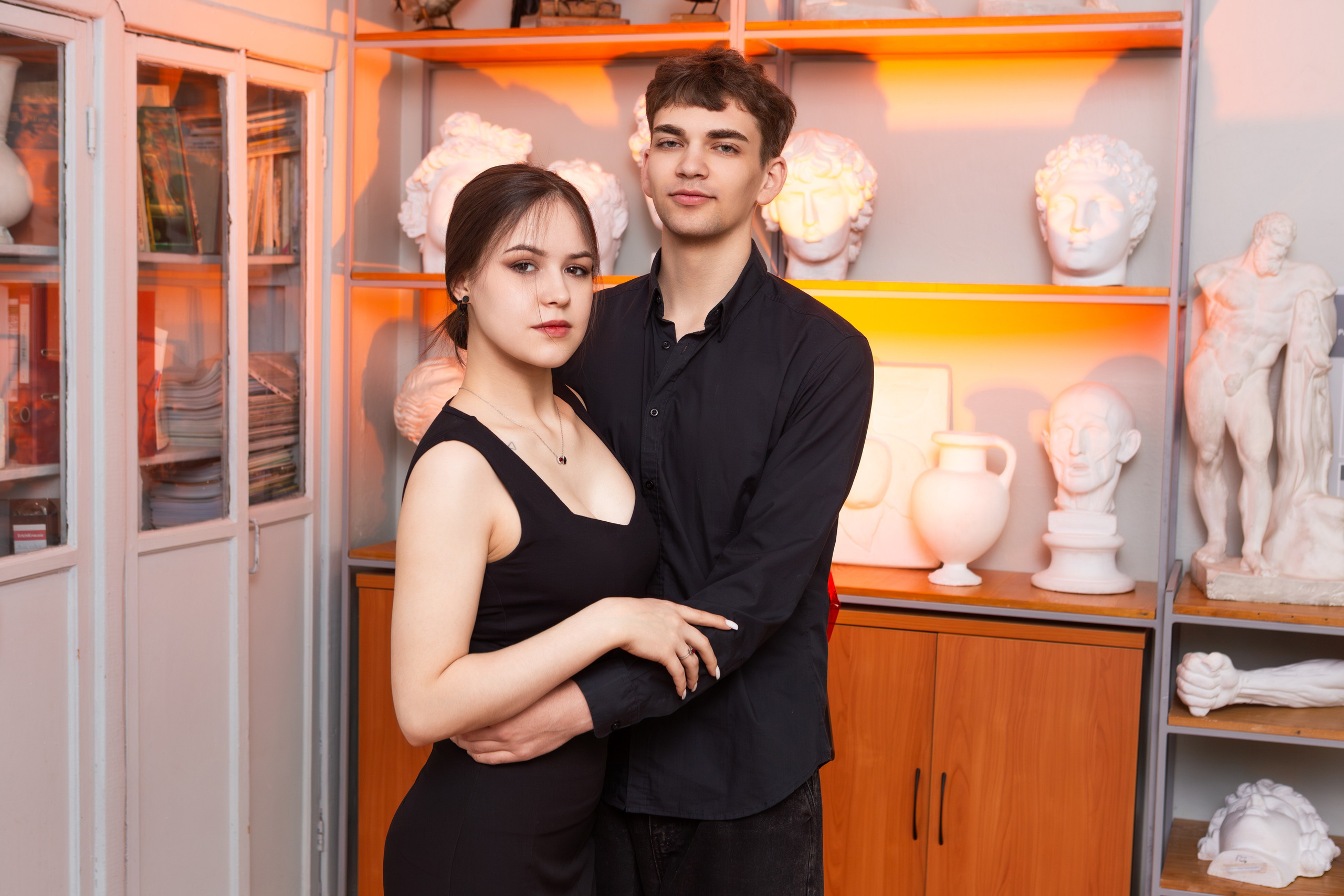 ФОТОСЕССИЯ В АУДИТОРИИ ДЛЯ БУДУЩИХ УЧИТЕЛЕЙ — выпускников Чернского профессионально-педагогического колледжа. ТВОЙ АЛЬБОМ / ТВОИ ПРАВИЛА