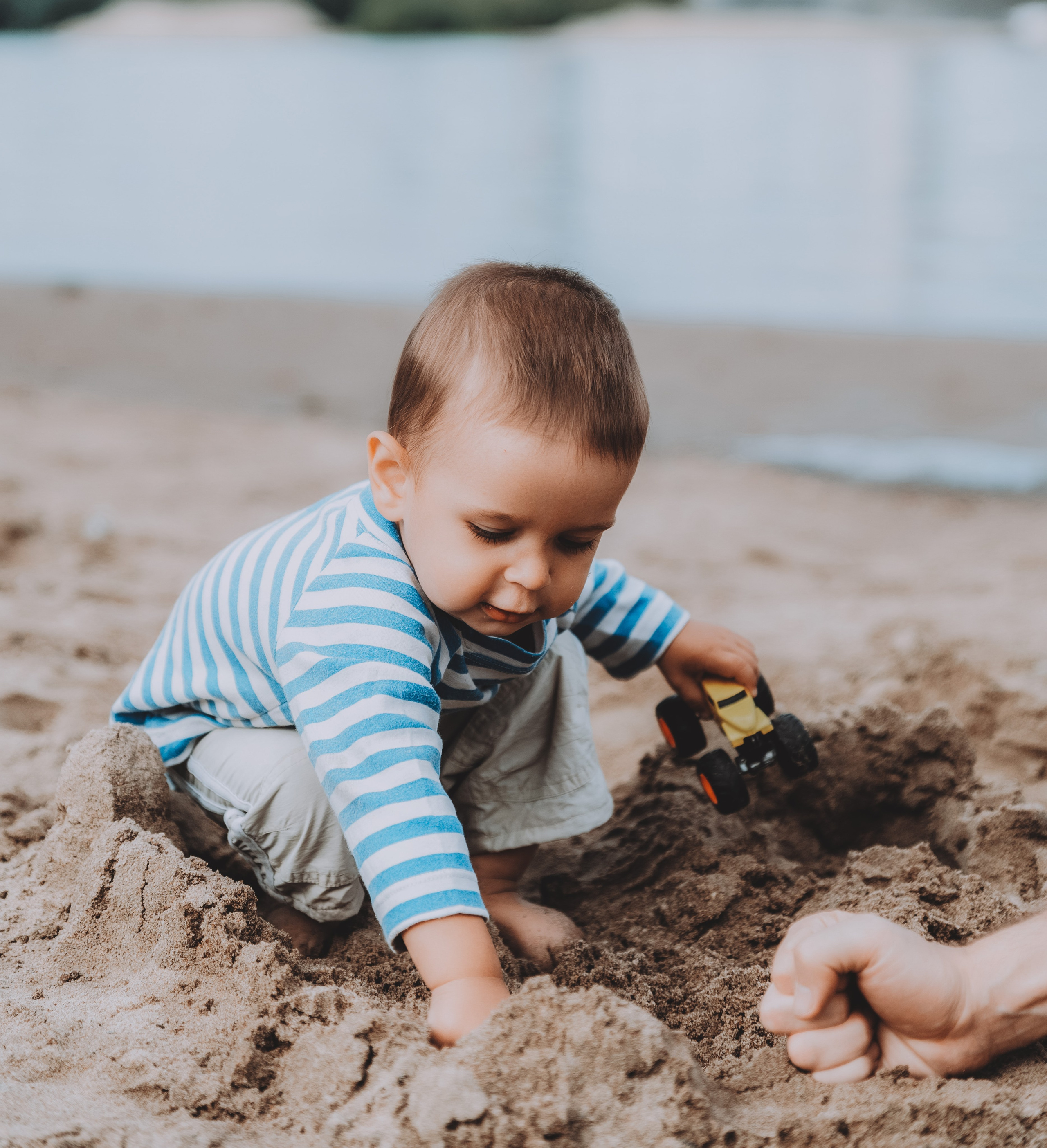 Семья у реки. Фотограф в Новосибирске