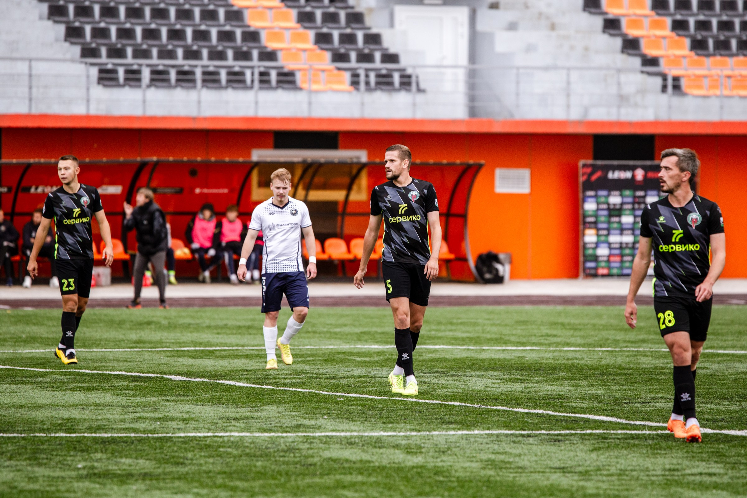 Первенство России по футболу LEON-Вторая лига Б | ФК Иркутск — Космос (Долгопрудный) | 14.09.25. Фотограф в Иркутске Евгения Айвазова