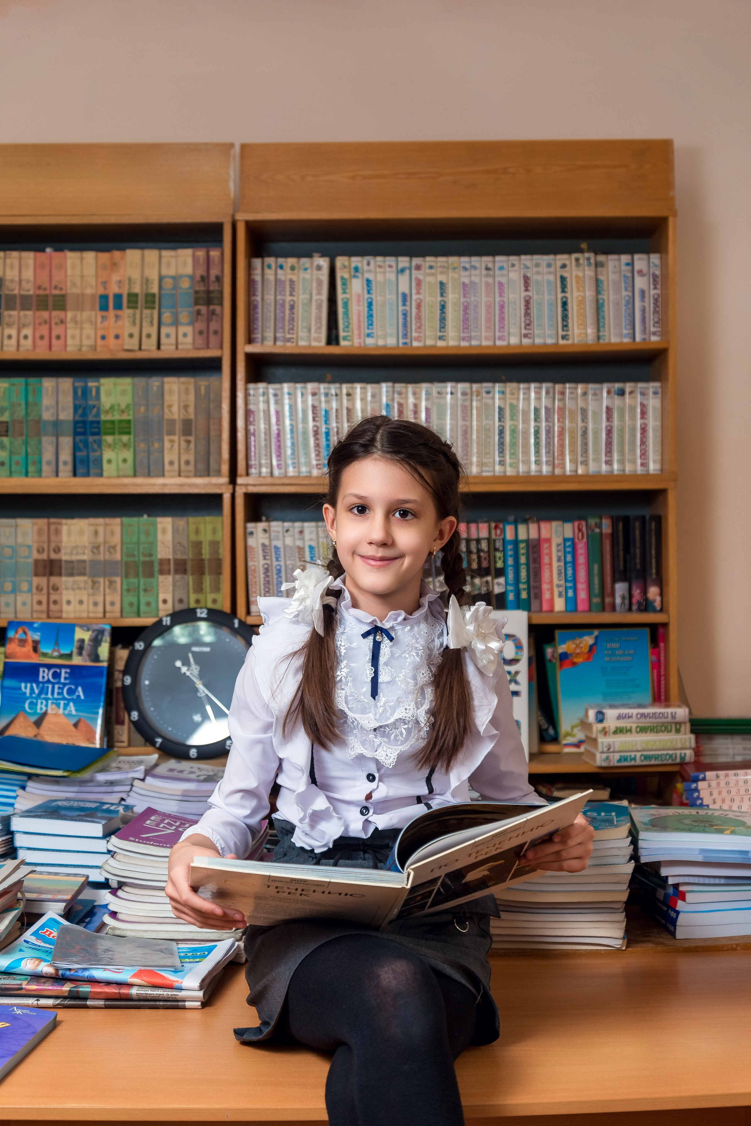 В Библиотеке. Женский фотограф Крещение Венчание Москва Брянск