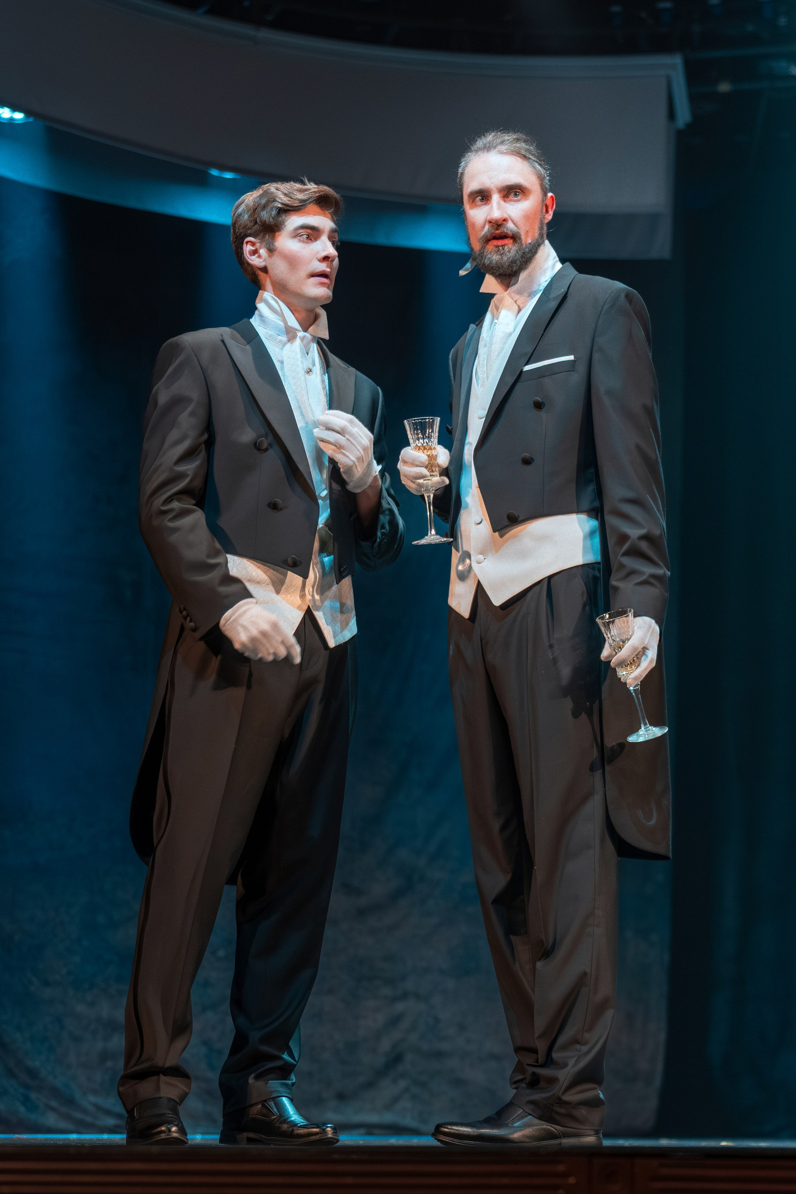 Театр Роста: Отцы и Дети. Сайт фотографа Сергея Абрамова