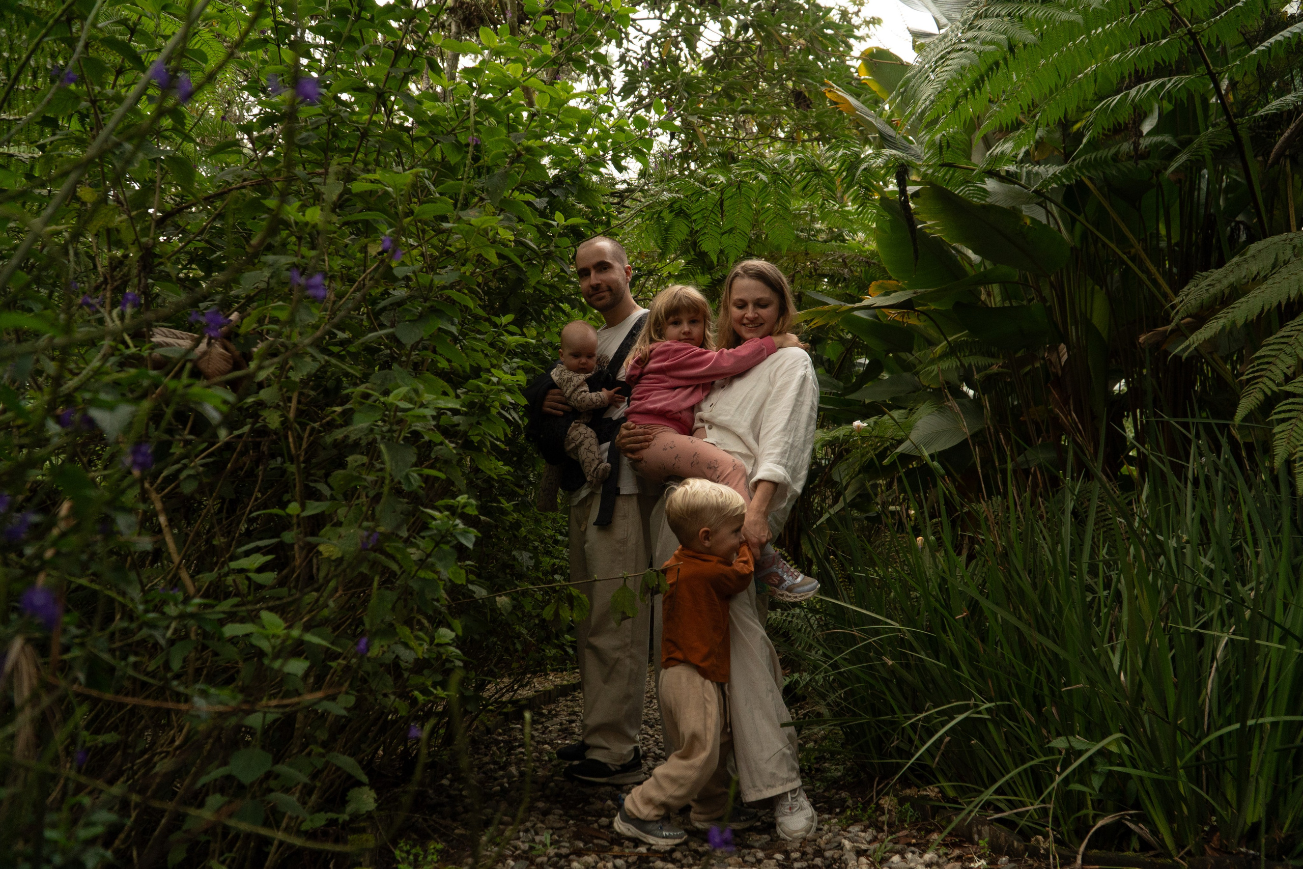 Olga and Family. Wedding Photographer in Barcelona and Medellin