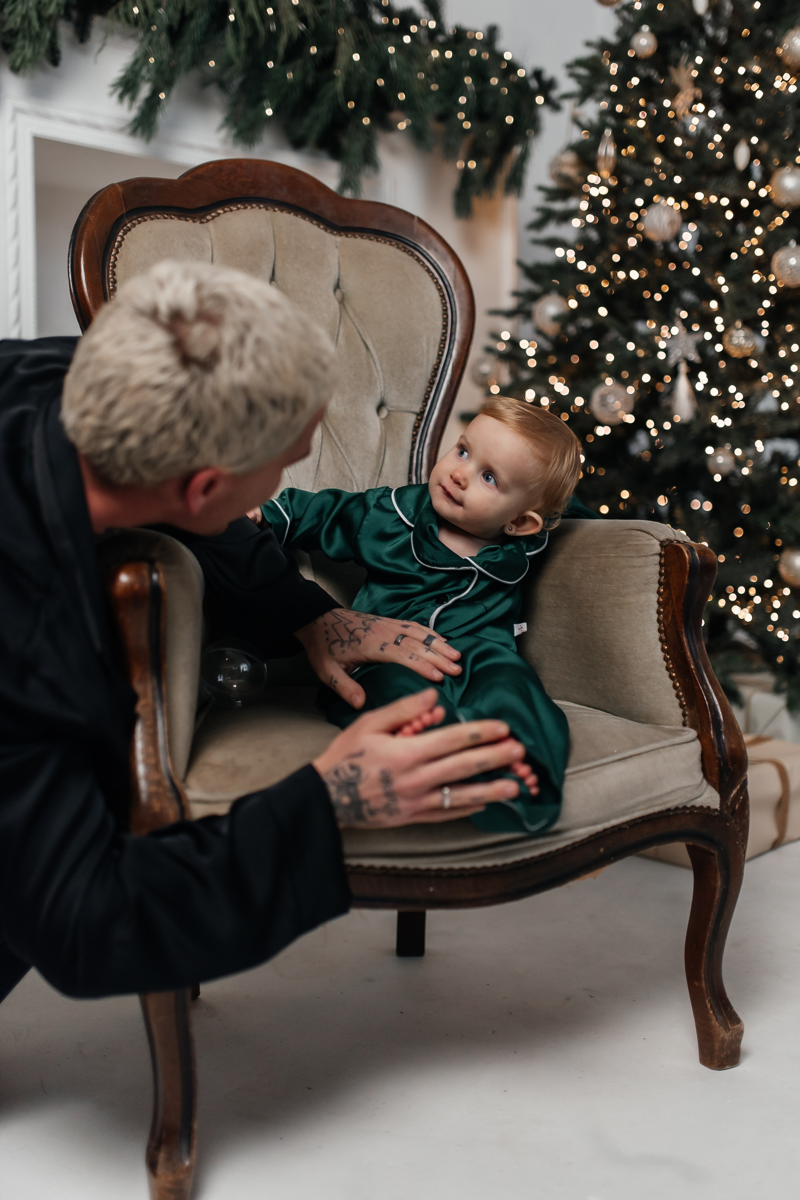 Мама, папа, дочь (атласные пижамы). Фотограф в Дзержинске Наташа Баева