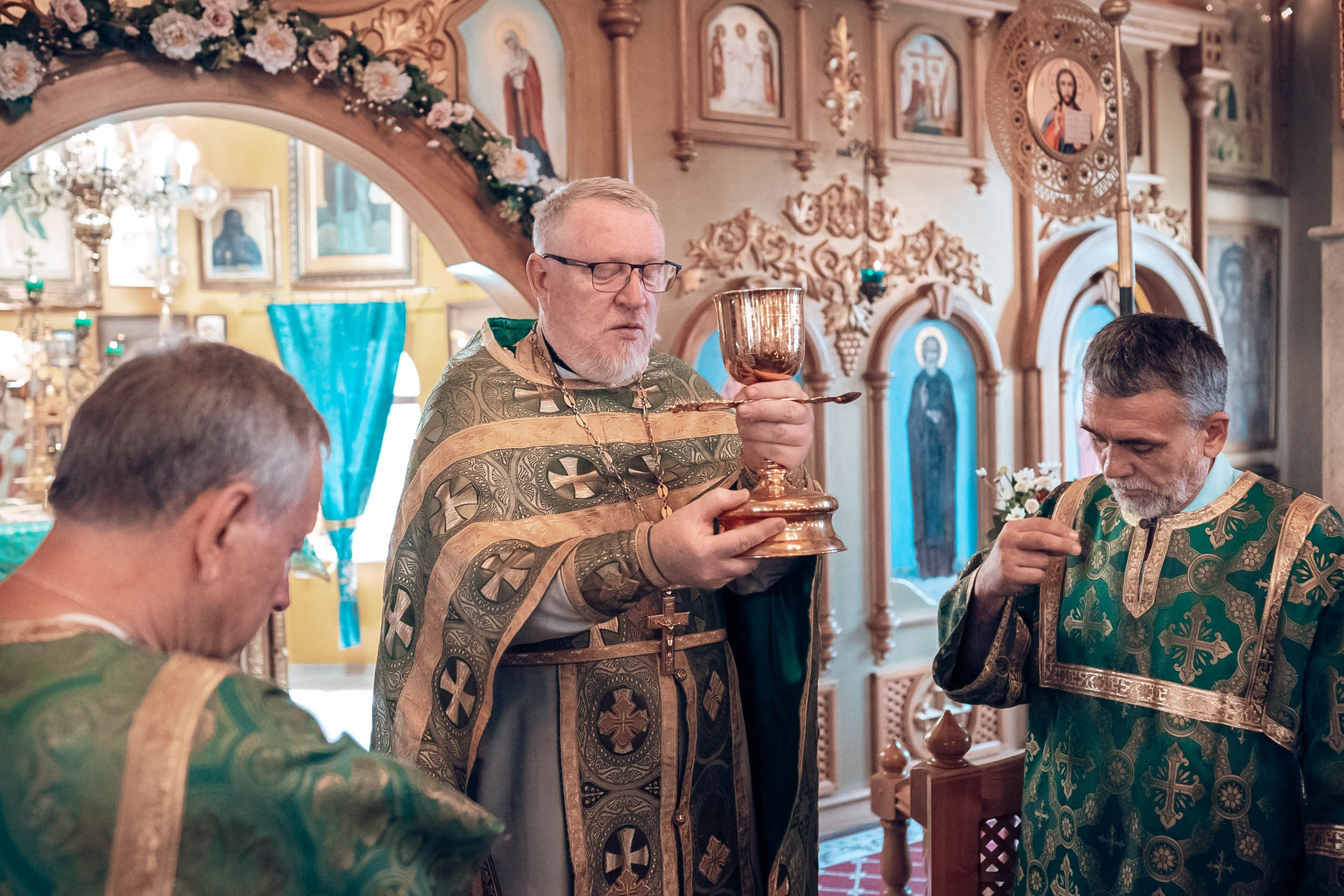 Престольный праздник храма Прп.Сергия Радонежского с. Орлиное. Церковный фотограф Севастополь