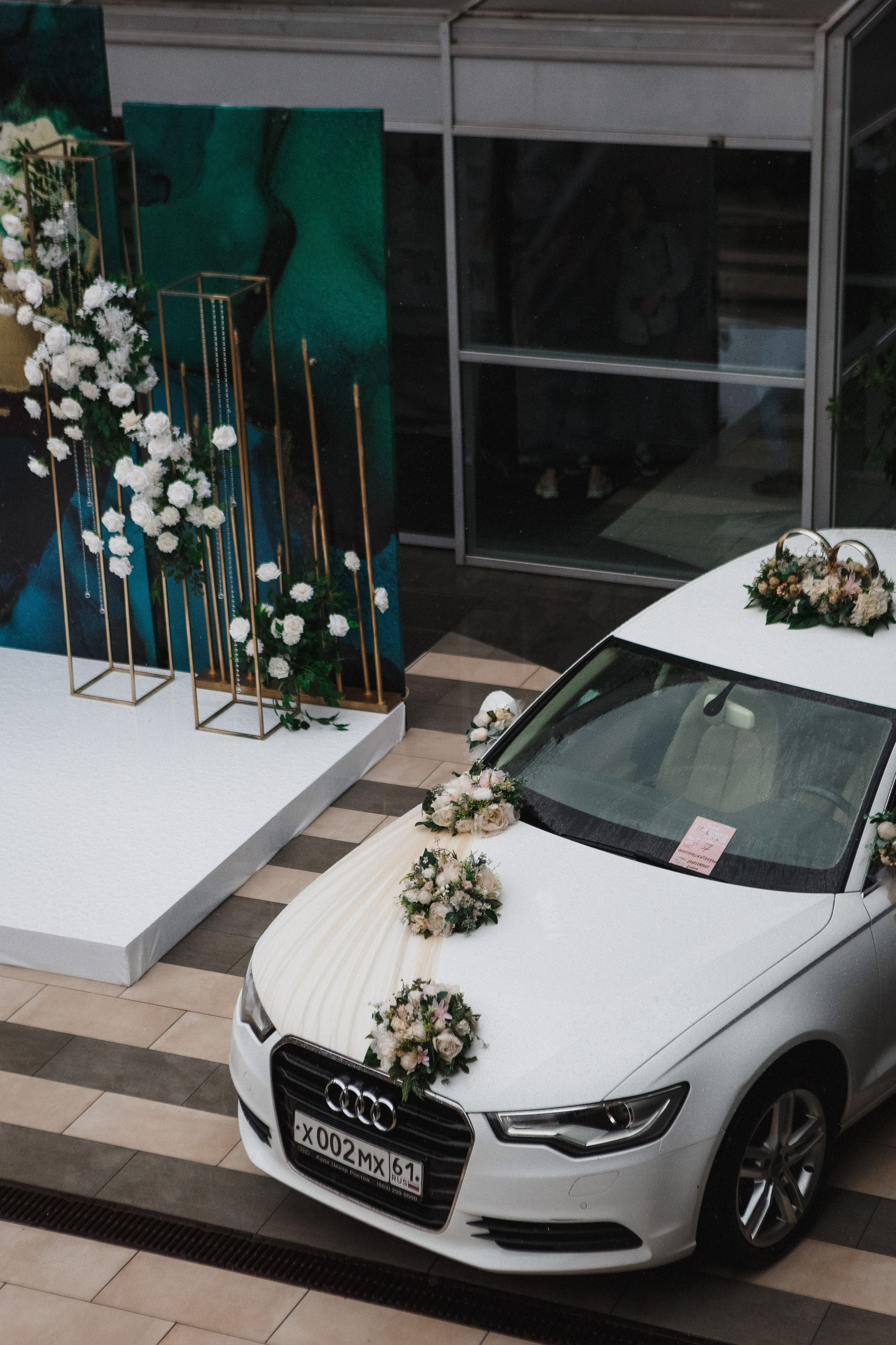 Моменты: Съёмка букета невесты в ТРЦ Большой, Ростов-на-Дону. Свадебный и семейный фотограф в Таганроге Бакарюк Антон