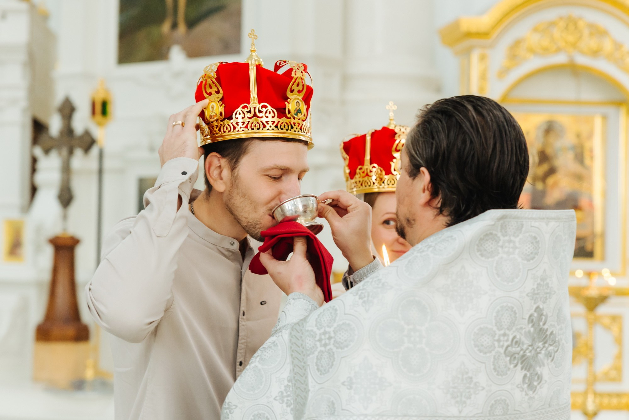 где лучше венчаться спб, смольный собор, сколько стоит венчание, лучший храм церковь для венчания, стоимость венчания в смольном соборе, фотограф на венчание, обвенчаться в Питере, смольный собор как обвенчаться