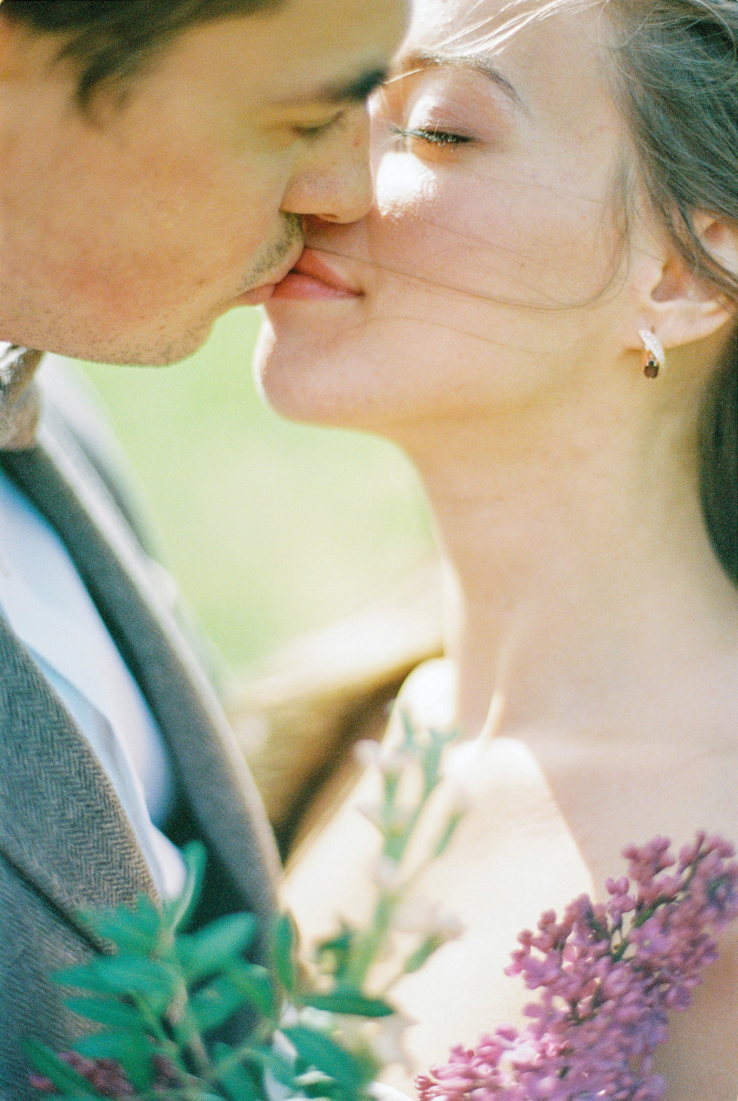 Свадебный фотограф на плёнку Москва, портретный, семейный фотограф на плёночную камеру в Москве