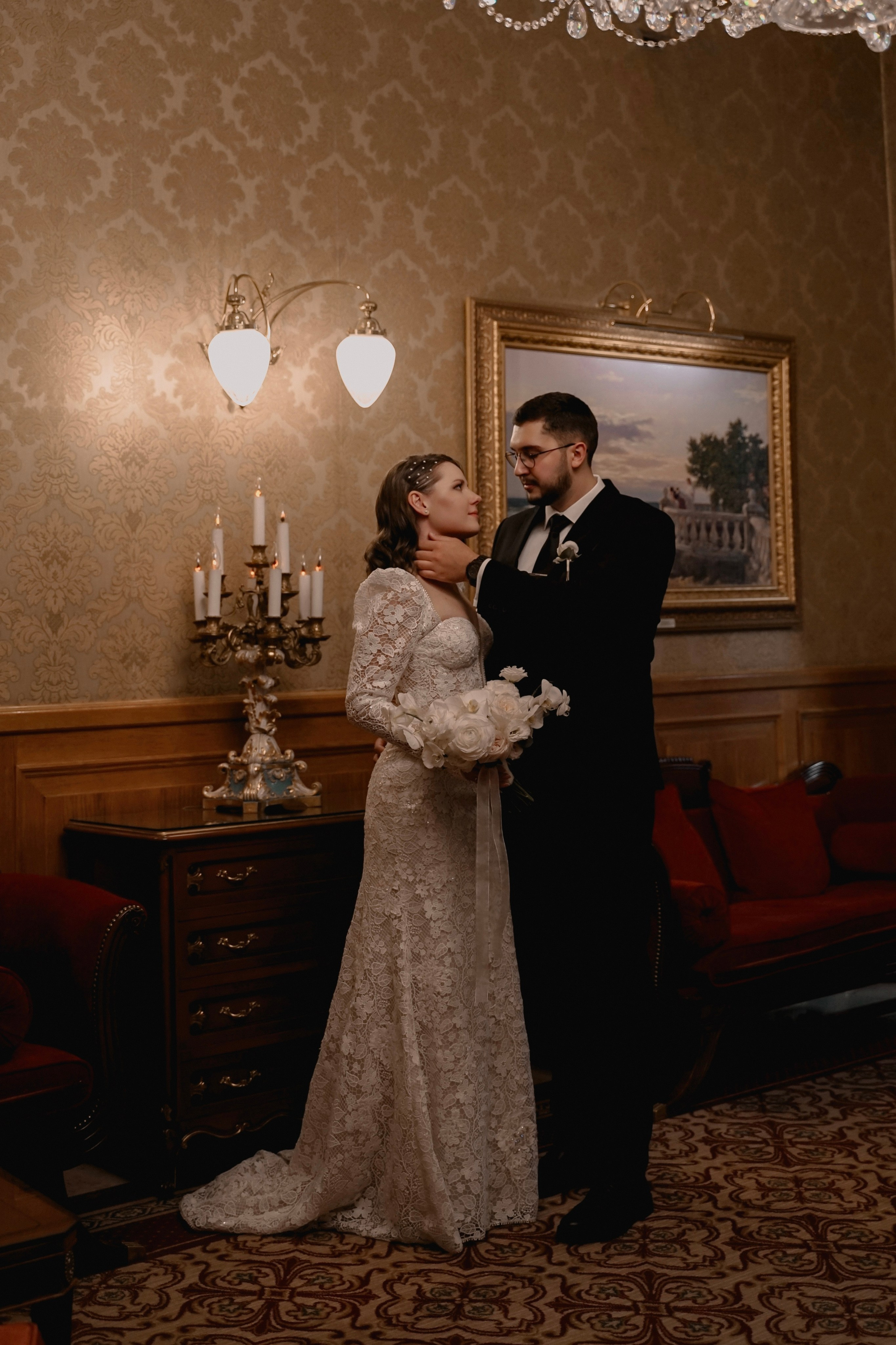 Утро невесты и жениха в отеле Plaza Garden Moscow WTC, роспись в отеле Националь и прогулка у Большого театра