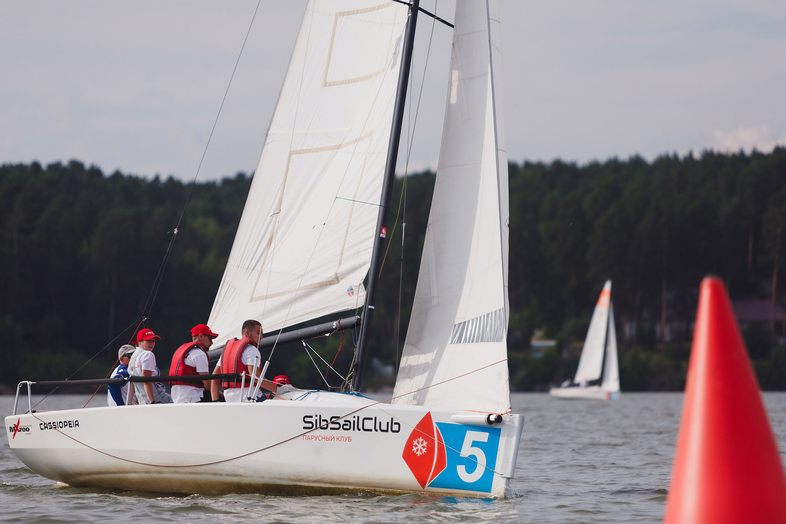 ЯХТИНГ. Roman Photo