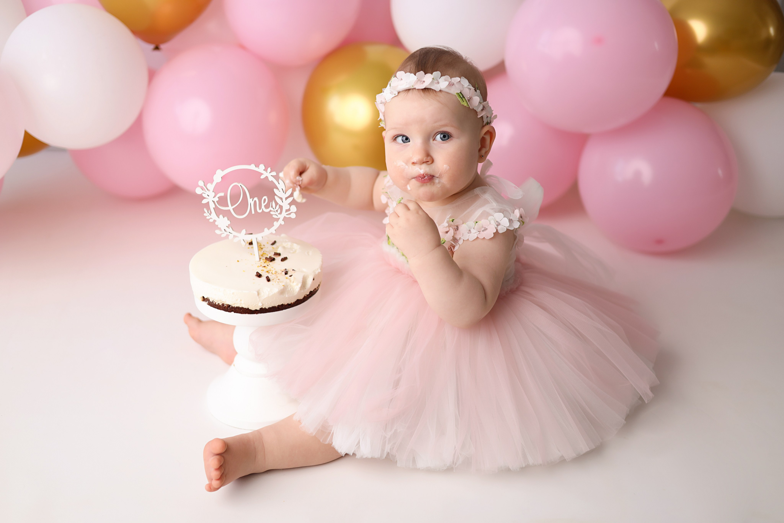 Алене 1 годик. Фотограф новорожденных Москва. Ньюборн фотограф Москва