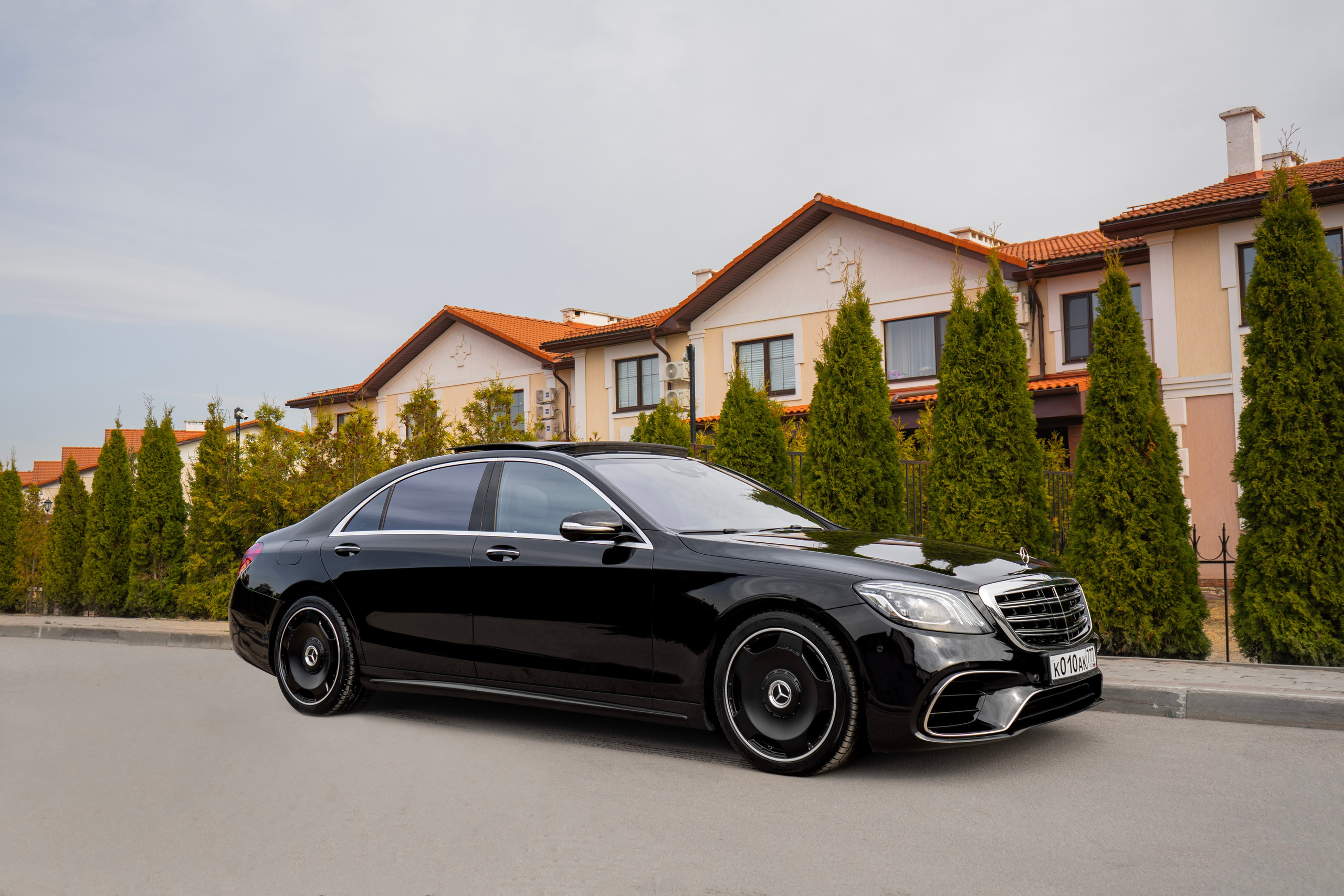 Mercedes S-class (W222)