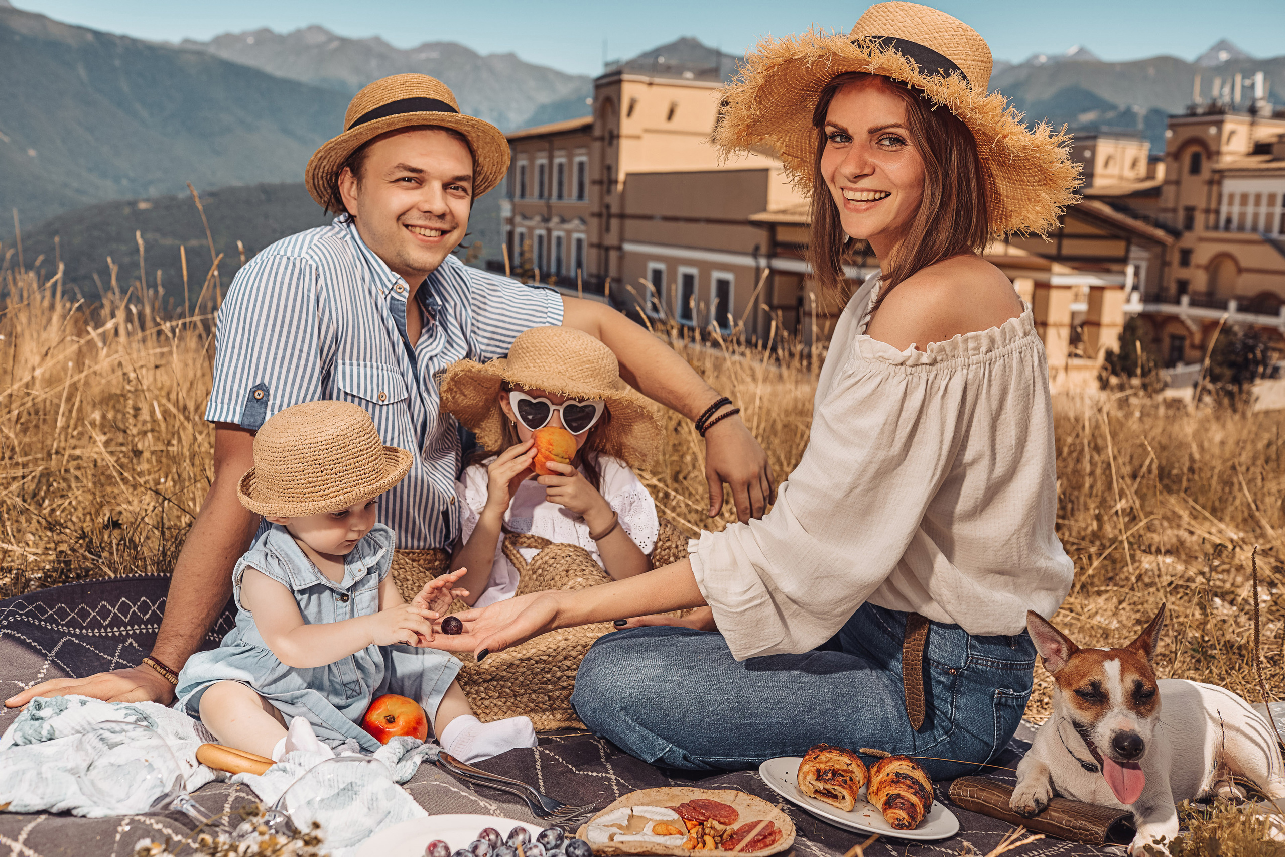 Свадьбы и семейные. Фотограф и фототренер Москва и Питер